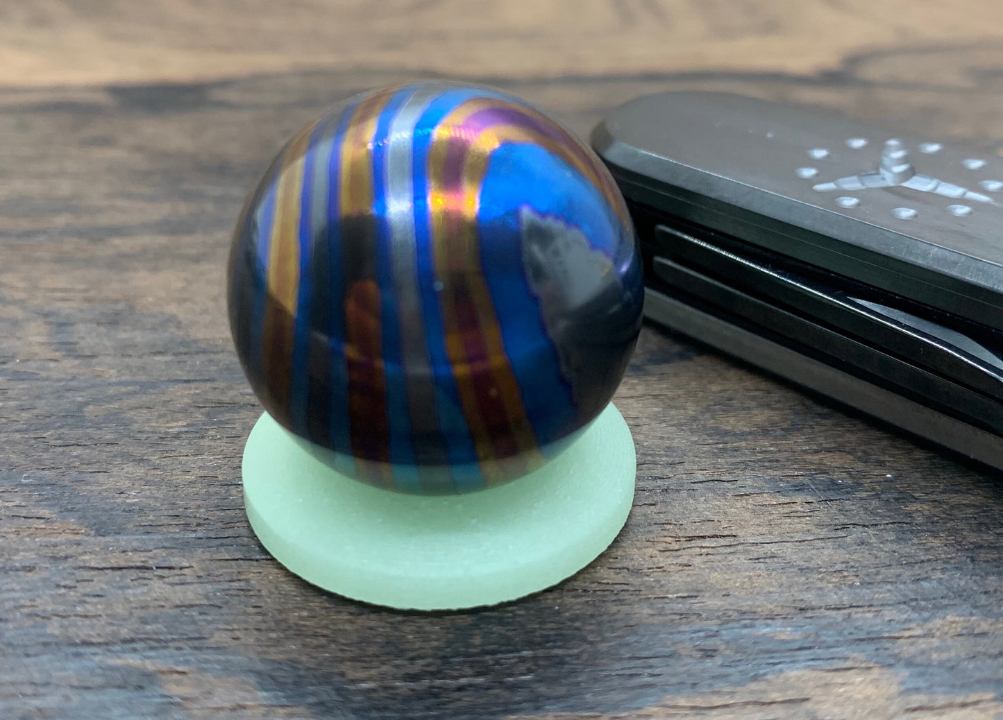 1" ZircuTi TWIST Black Timascus Sphere + Glow in the dark stand