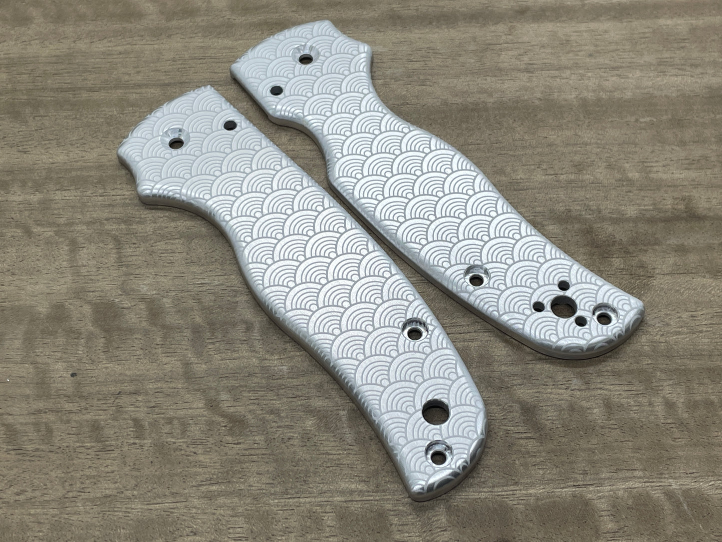 SEIGAIHA pattern Aerospace Aluminum scales for SHAMAN Spyderco