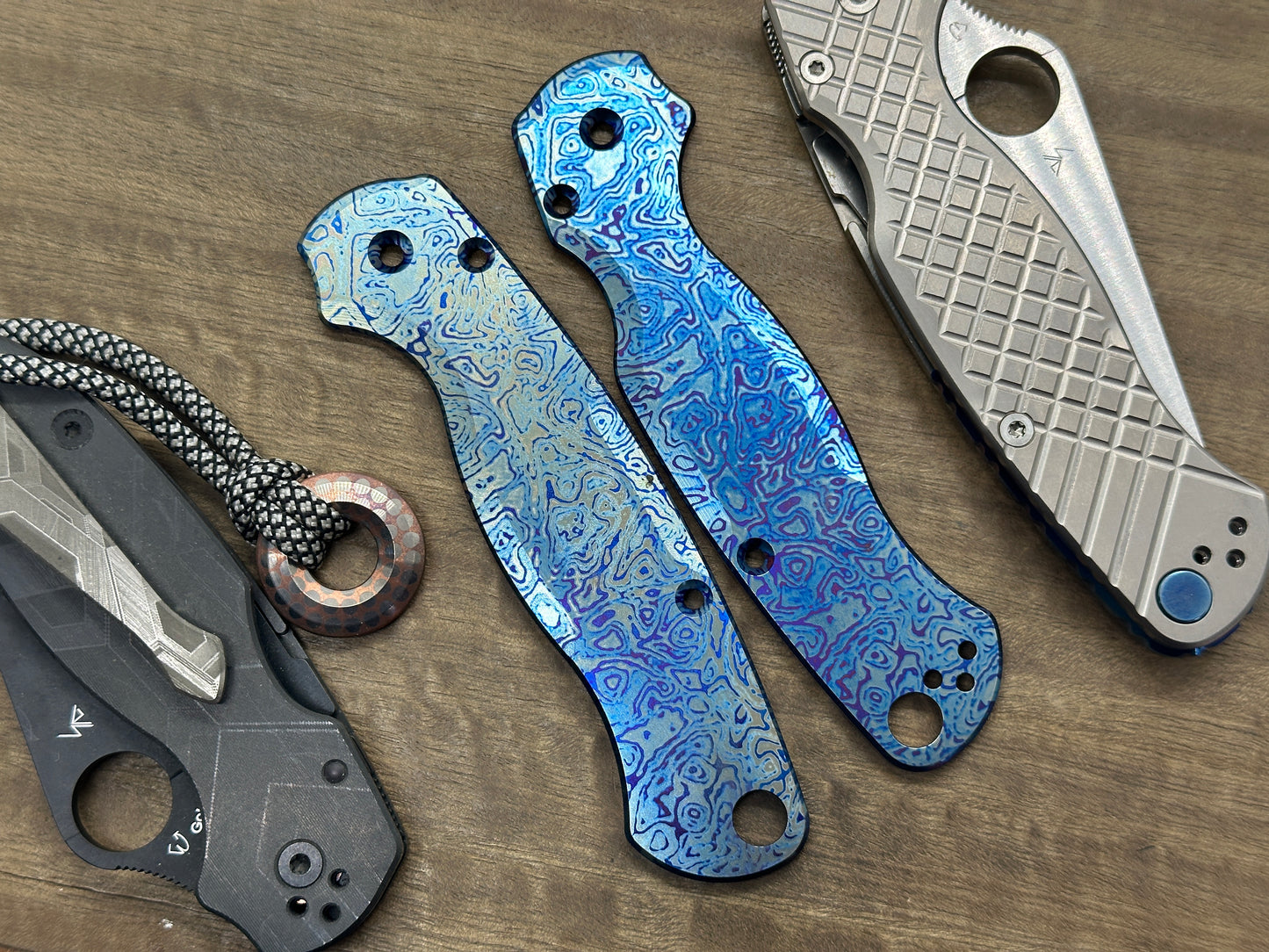 ALIEN Blue engraved Titanium scales for Spyderco Paramilitary 2 PM2