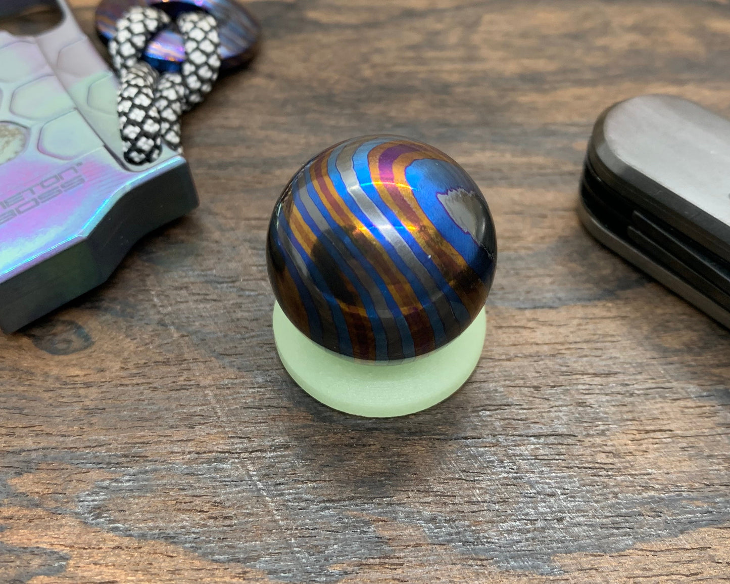 1" ZircuTi TWIST Black Timascus Sphere + Glow in the dark stand