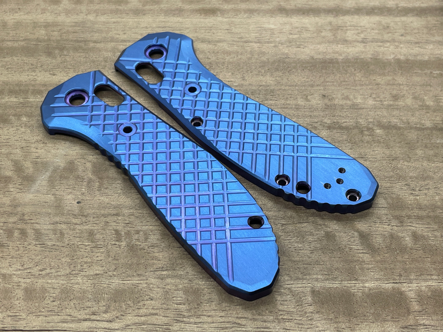 FRAG milled BLUE Ano Titanium Scales for Benchmade GRIPTILIAN 551 & 550