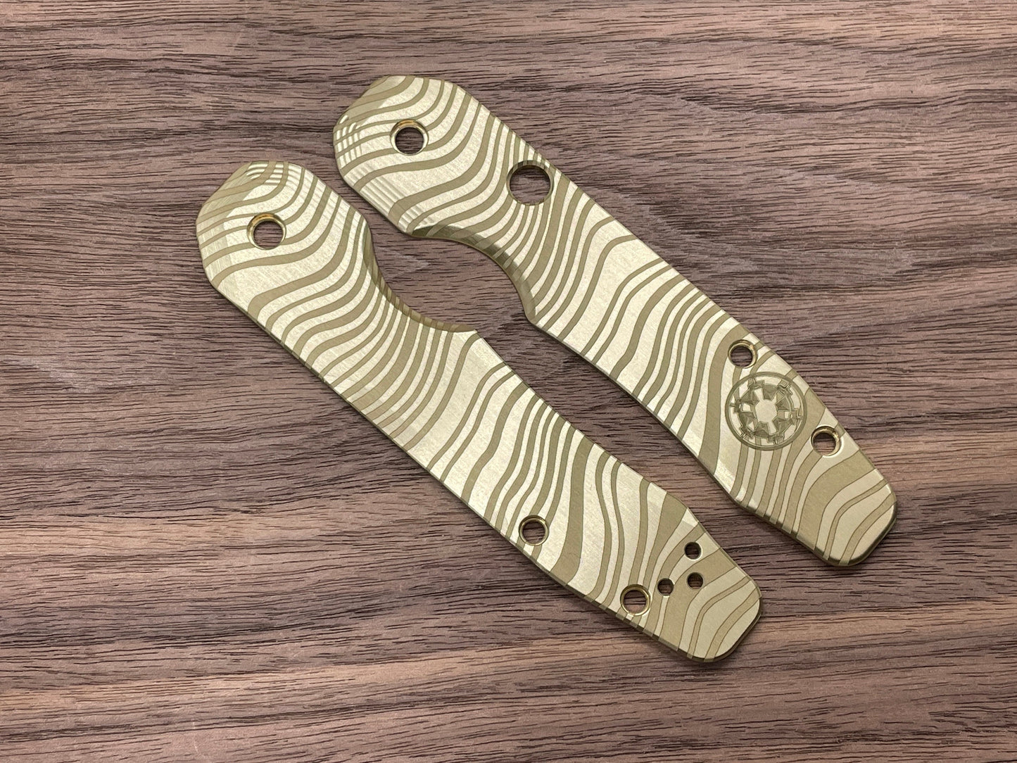 BESKAR Mandalorian Brass Scales for Spyderco SMOCK