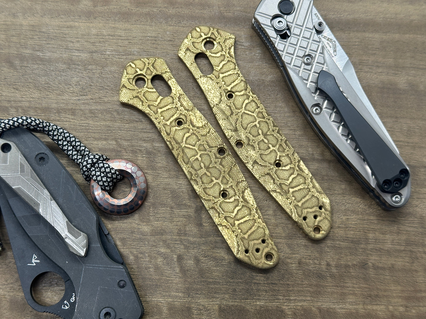 REPTILIAN engraved Brass Scales for Benchmade 940 Osborne