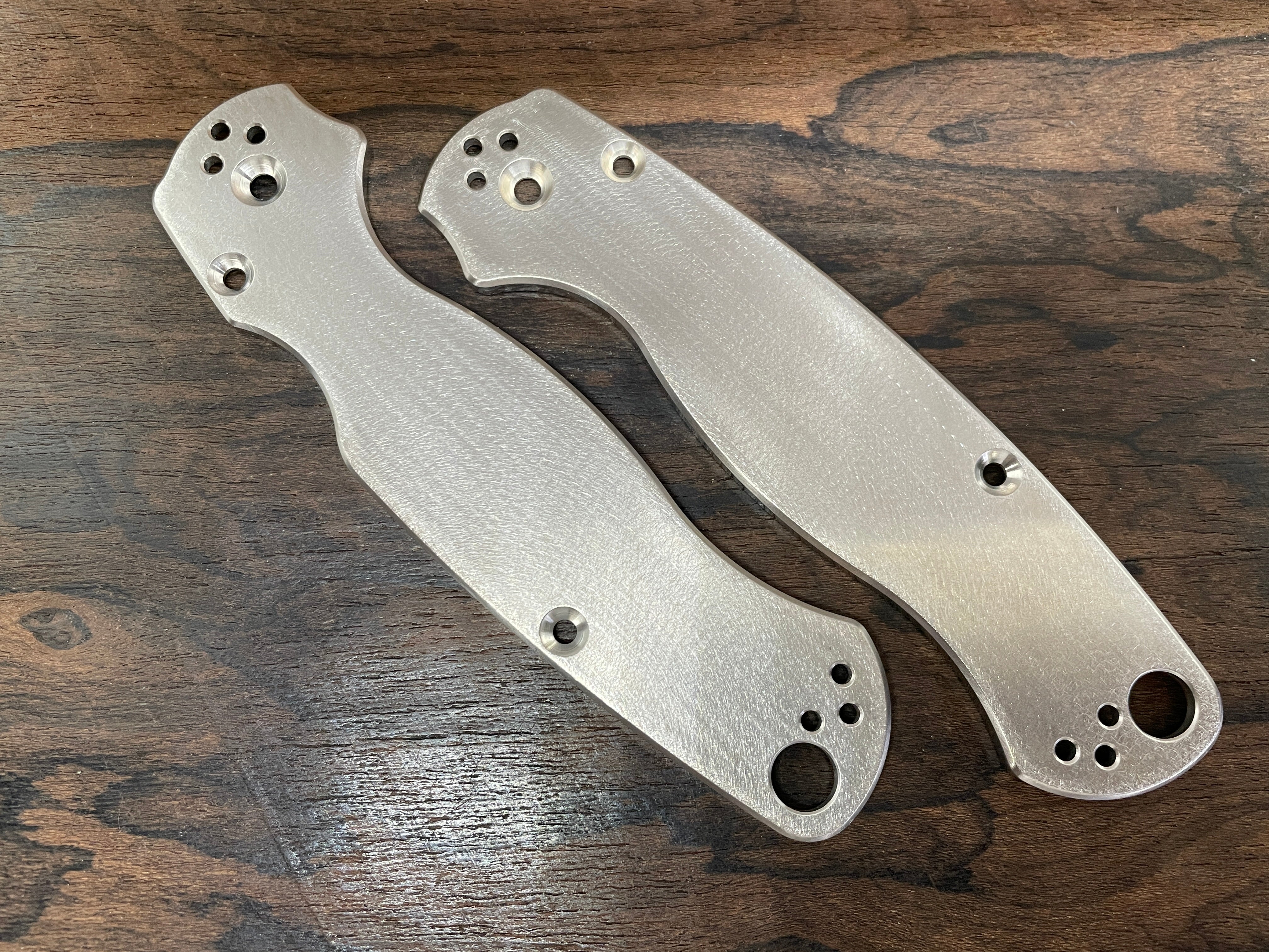 Deep Brushed Titanium Scales for Spyderco Para 3