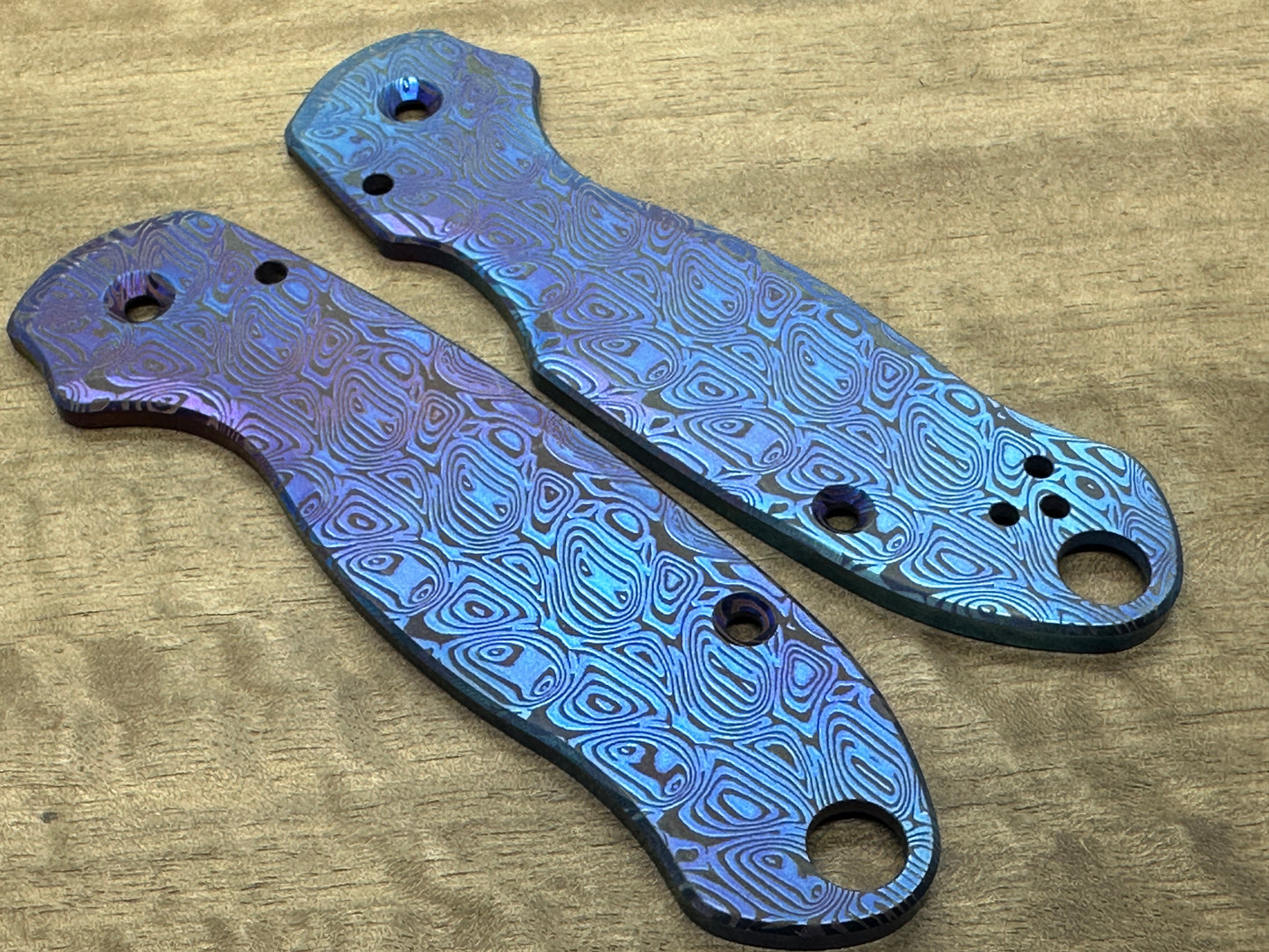 Dama AEGR Flamed Titanium Scales for Spyderco Para 3