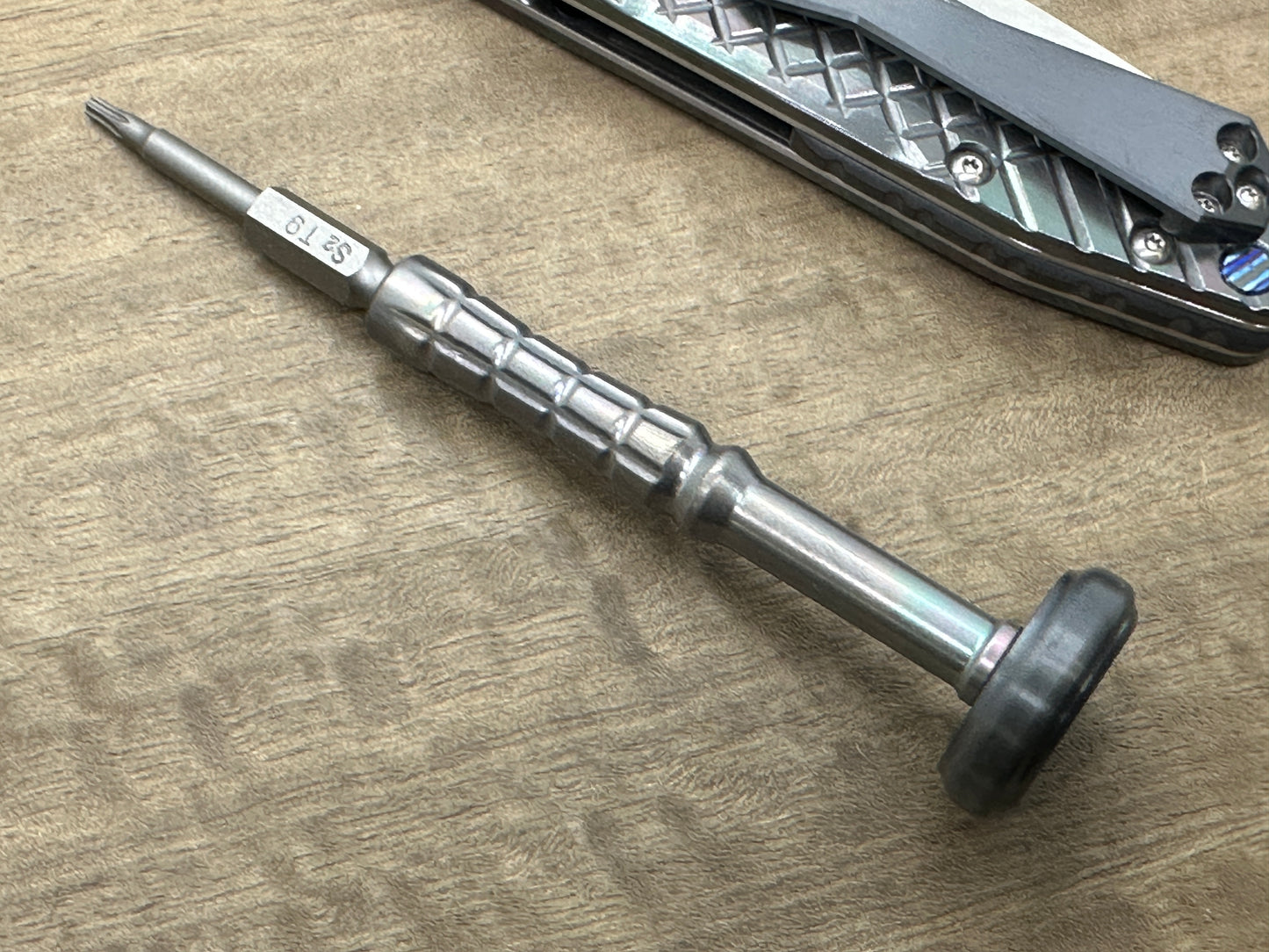 SCREW-BOSS Zirconium / Titanium Dark Screw Driver