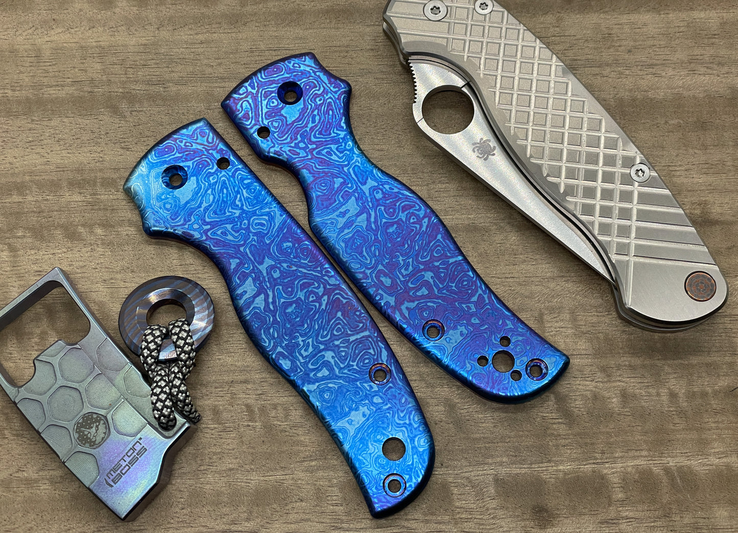 Flamed ALIEN heat ano engraved Titanium Scales for SHAMAN Spyderco