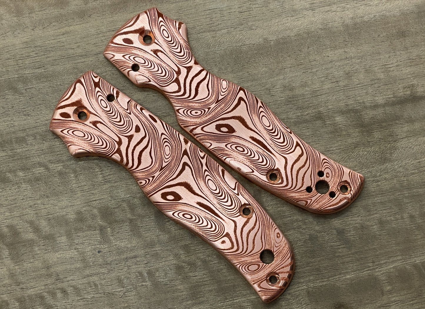 Dama FISH Copper Scales for SHAMAN Spyderco