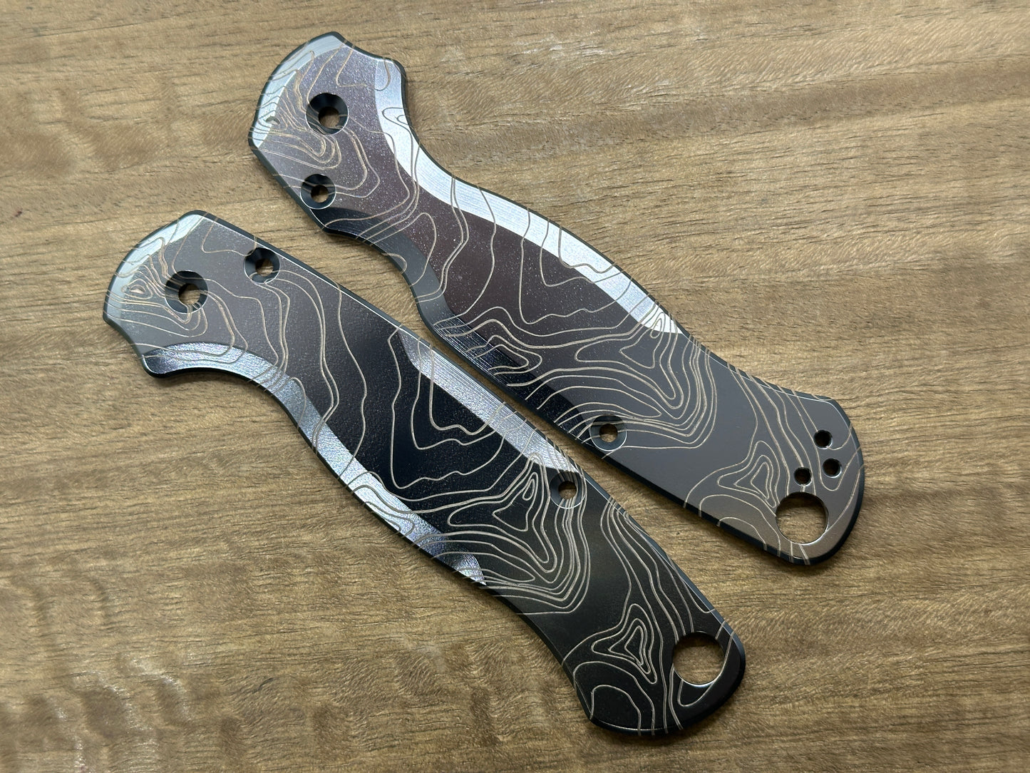 Black TOPO Engraved Titanium scales for Spyderco Paramilitary 2 PM2