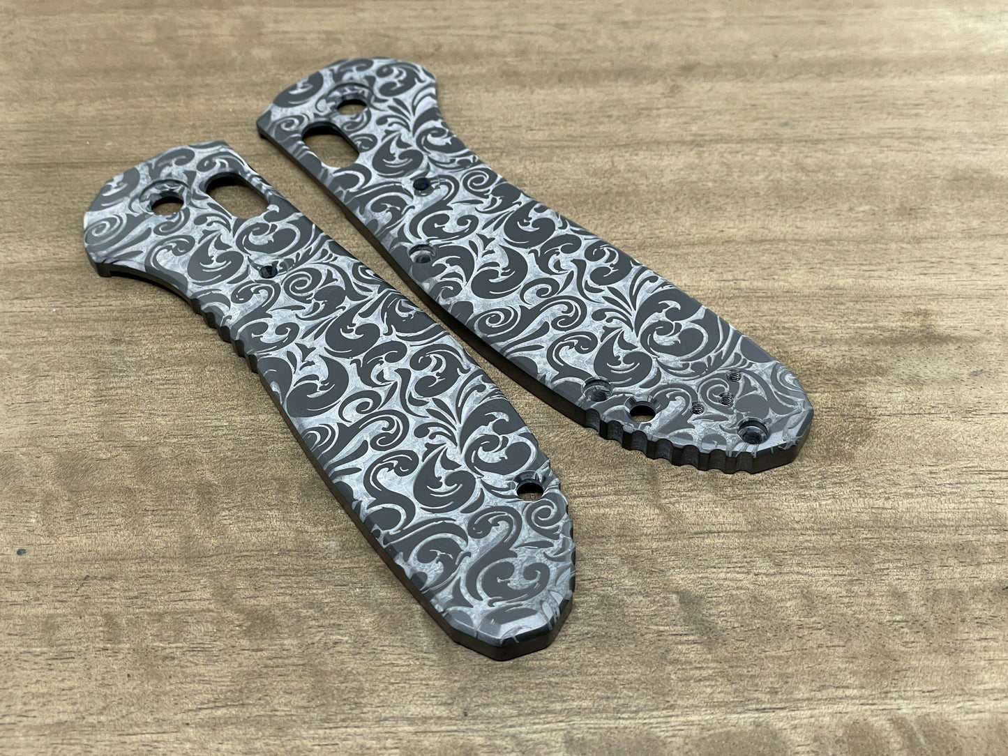 VICTORIA engraved Zirconium Scales for Benchmade GRIPTILIAN 551 & 550