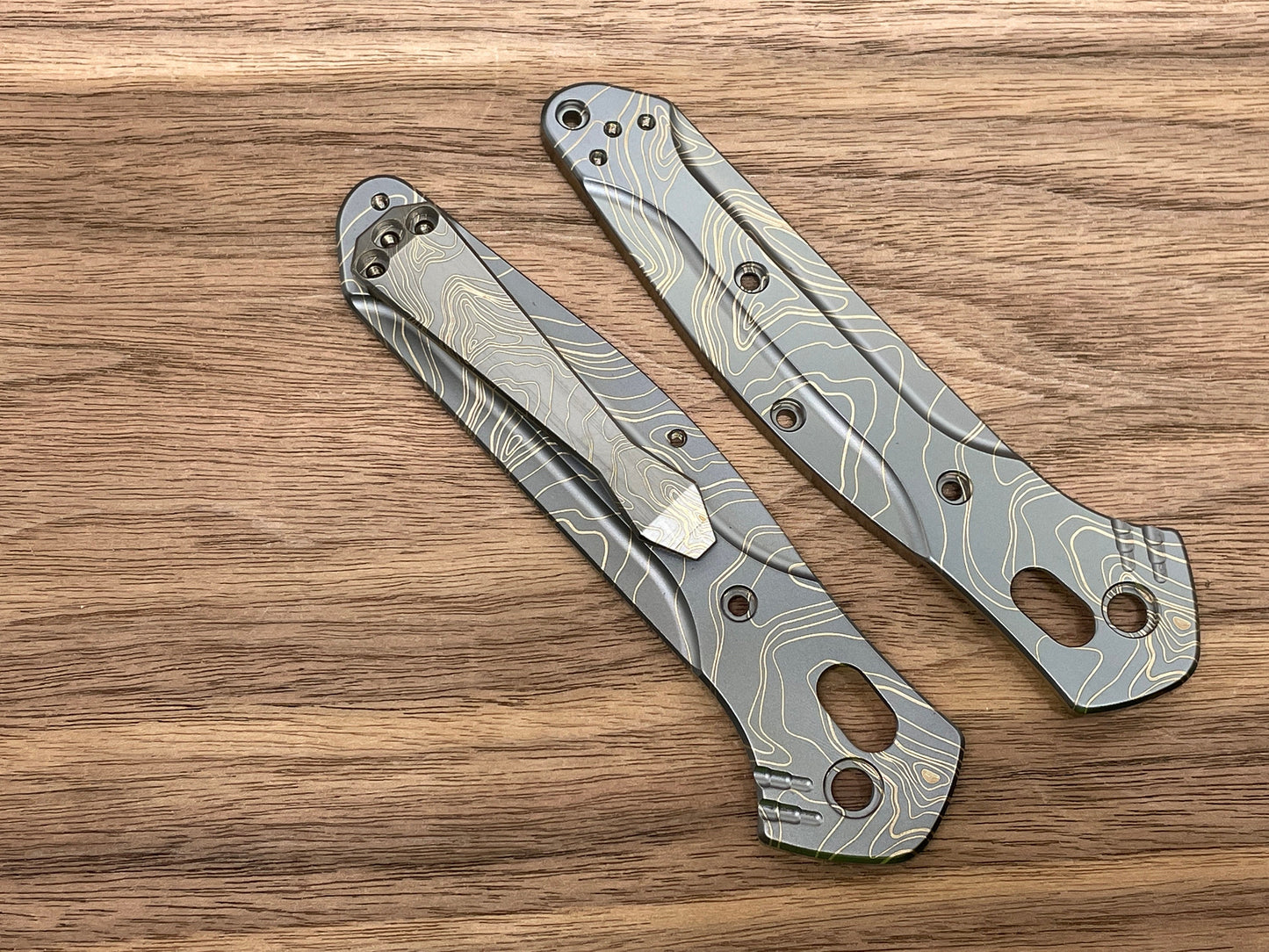Black TOPO engraved Dmd Titanium CLIP for most Benchmade models