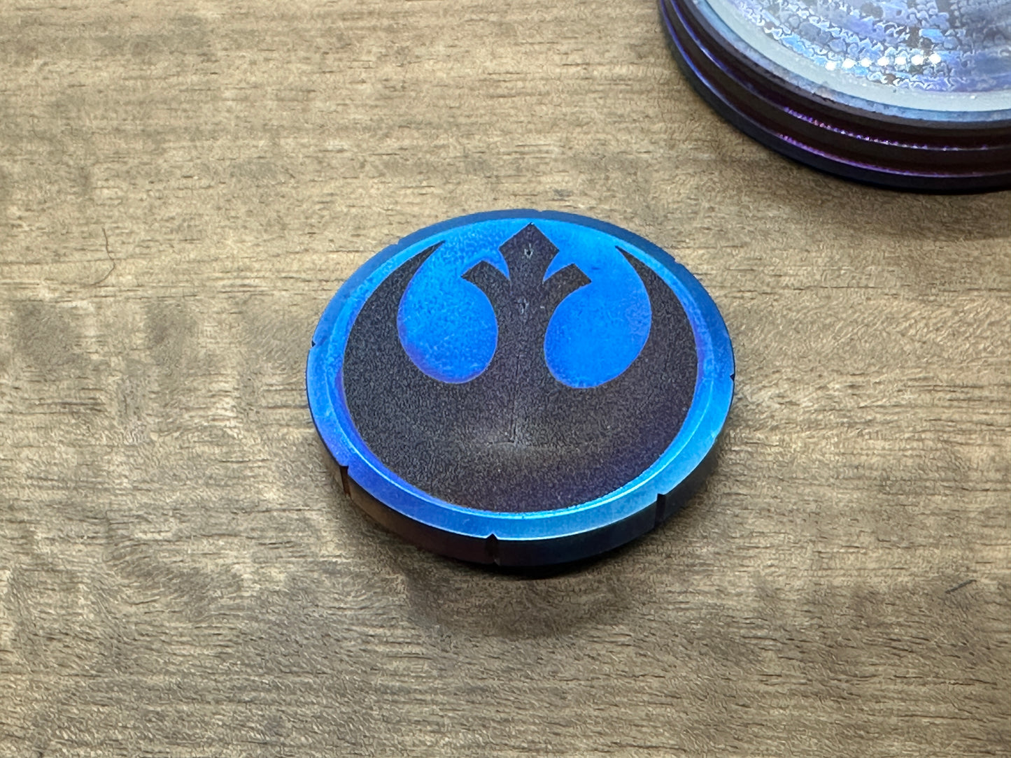 REBEL ALLIANCE Star Wars Deep engraved Flamed Titanium Spinning Worry Coin