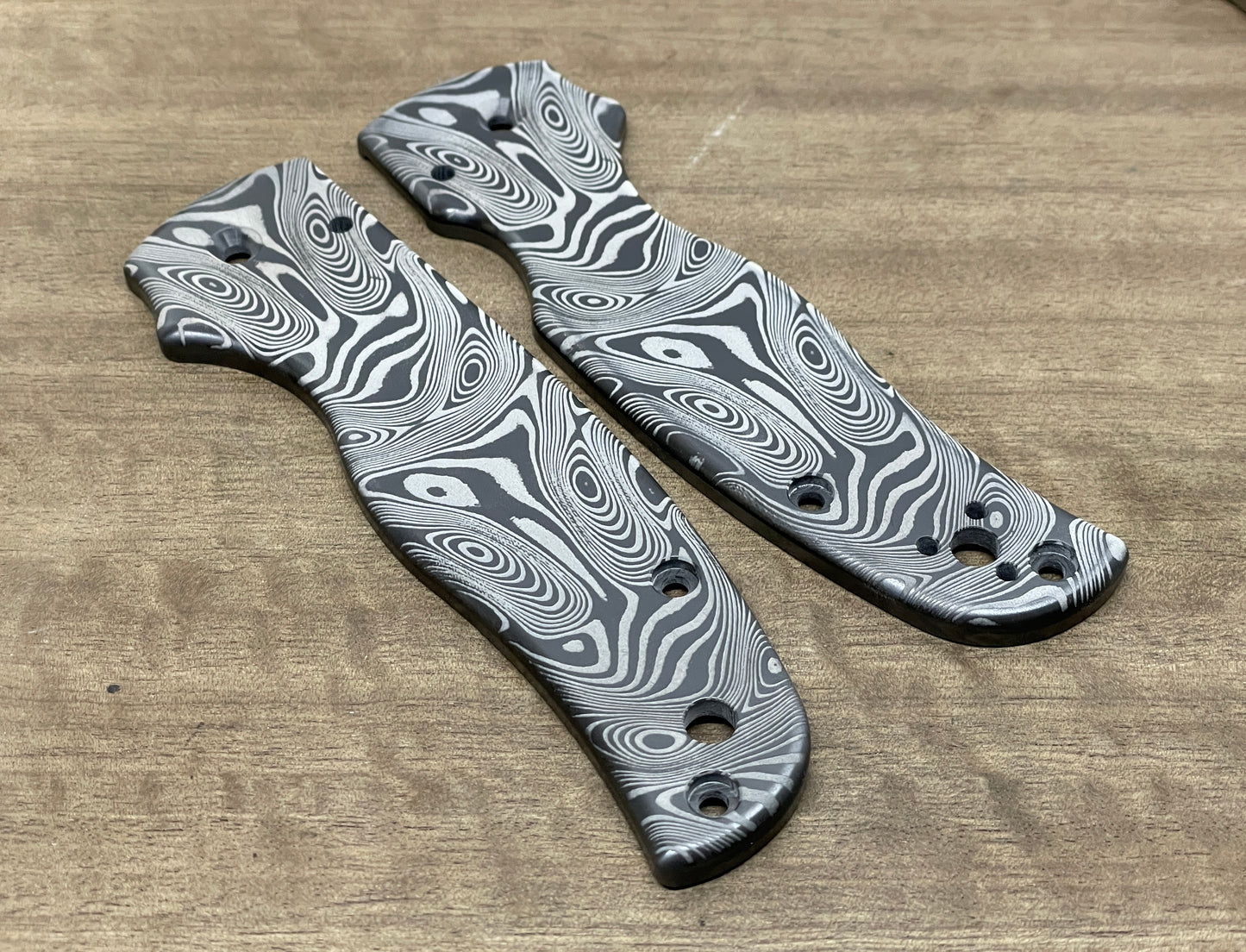 Dama FISH Zirconium Scales for SHAMAN Spyderco