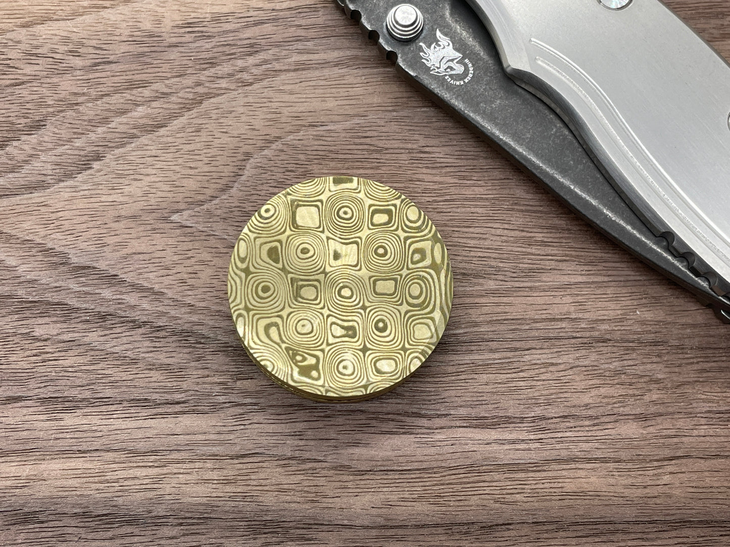 Dama LADDER pattern engraved HAPTIC Coins CLICKY Brass fidget