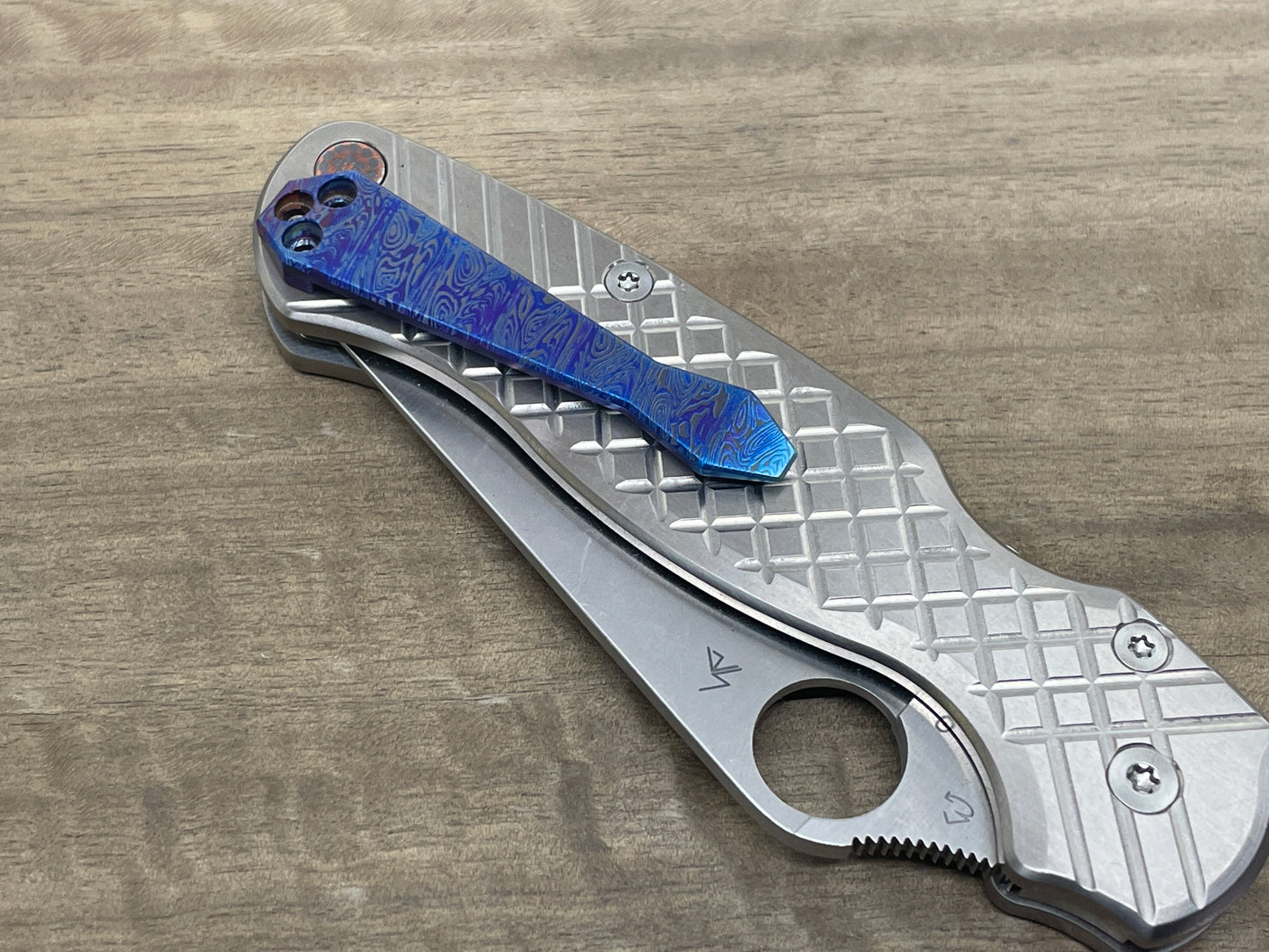 Dama Heimskringl Flamed Dmd Titanium CLIP for most Spyderco models