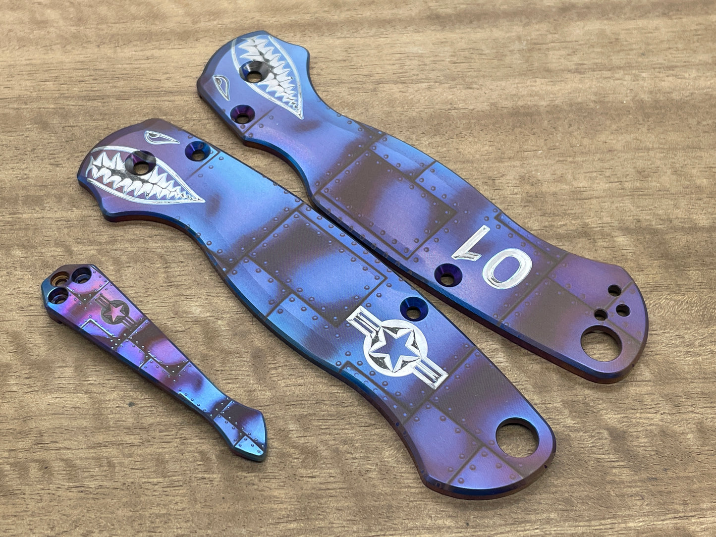 Flamed P40 RIVETED AIRPLANE Titanium scales for Spyderco Paramilitary 2 PM2