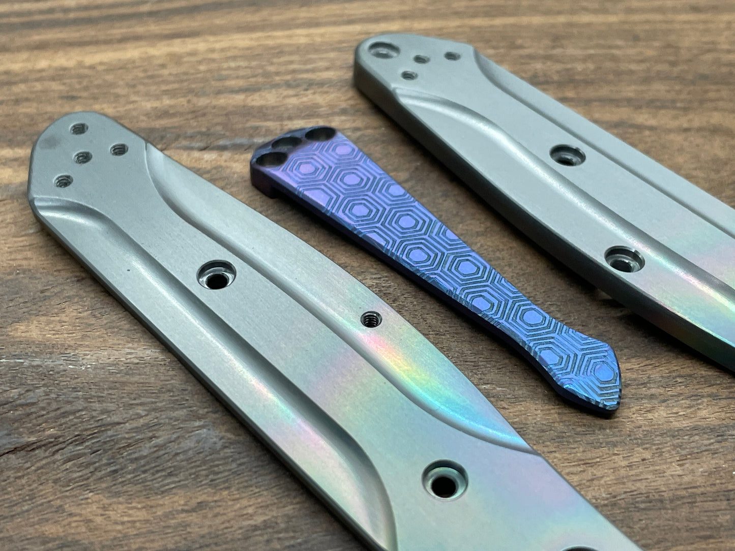 Blue ano HONEYCOMB engraved SPIDY Titanium CLIP for most Benchmade models