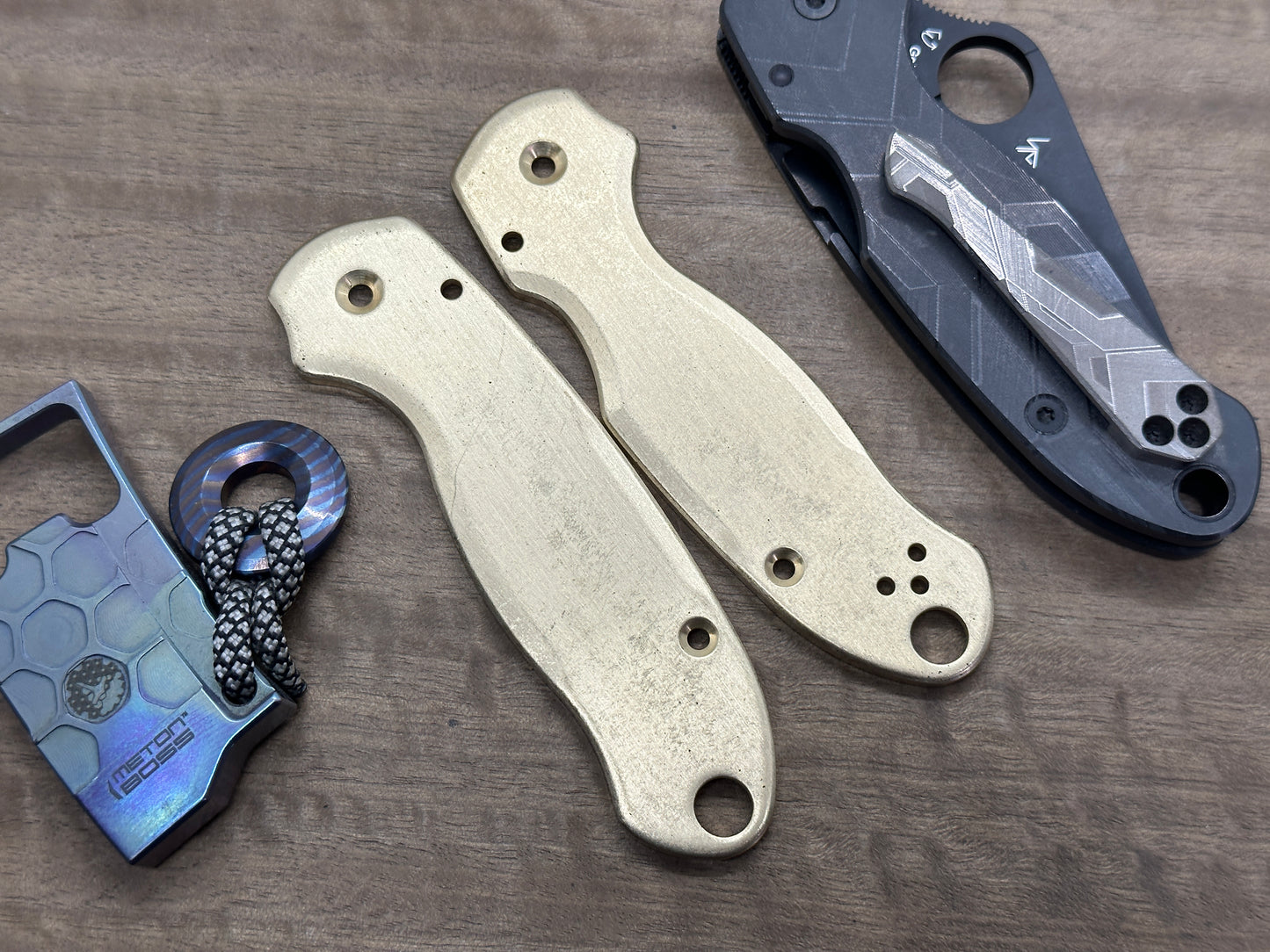 Stone washed BRASS Scales for Spyderco Para 3