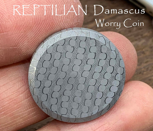 1" REPTILIAN Damascus Steel Worry Coin