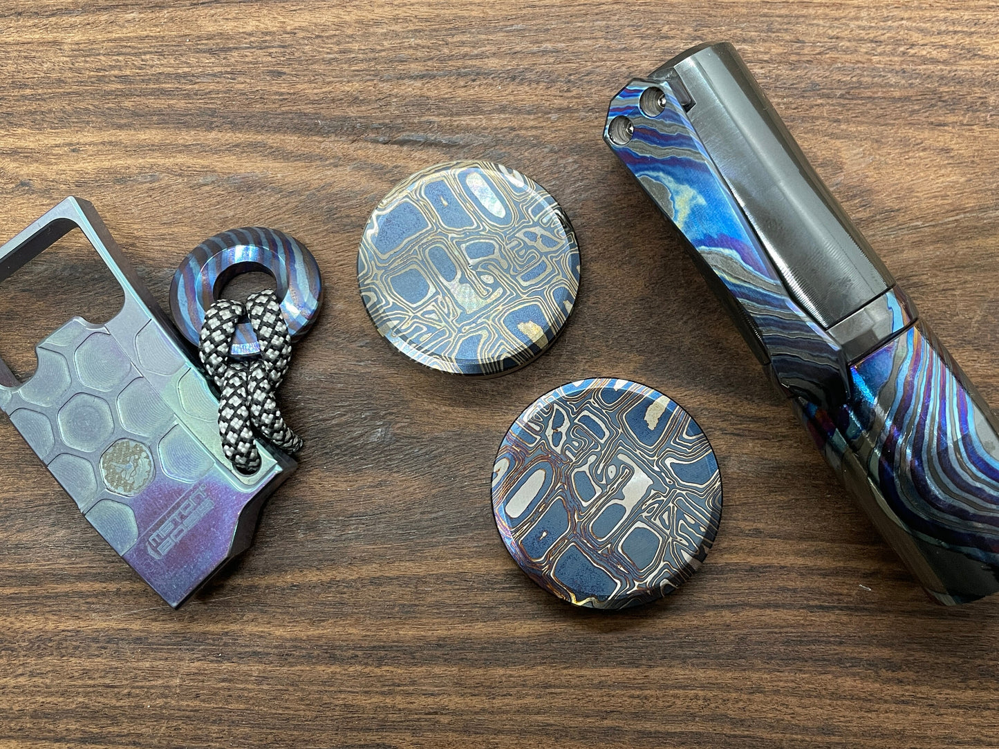 4 sizes Mokume pattern heat ano engraved Titanium Worry Coins Toss Coin