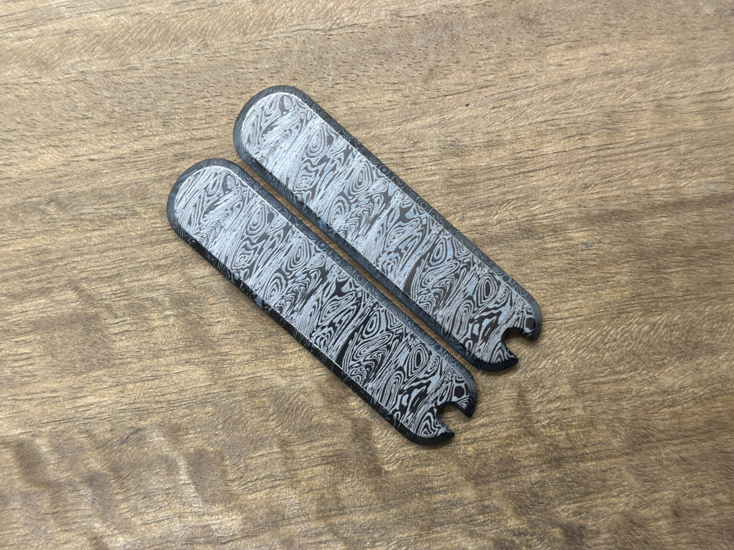 Black Dama HEIMSKRINGL pattern engraved 58mm Titanium Scales for Swiss Army SAK