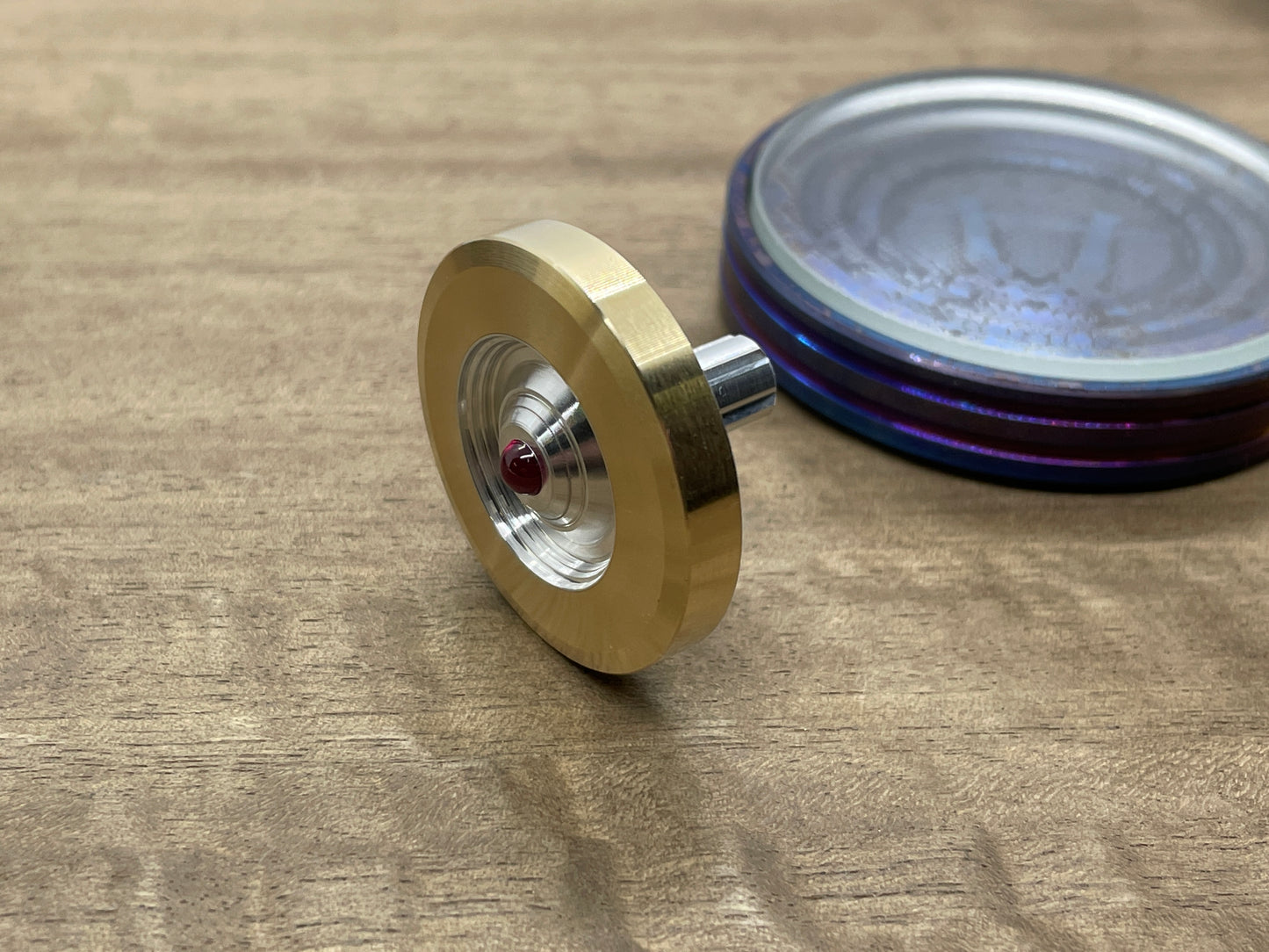 Grooved Brass stem Spinning Top PERFORMER - Alu Aerospace stem