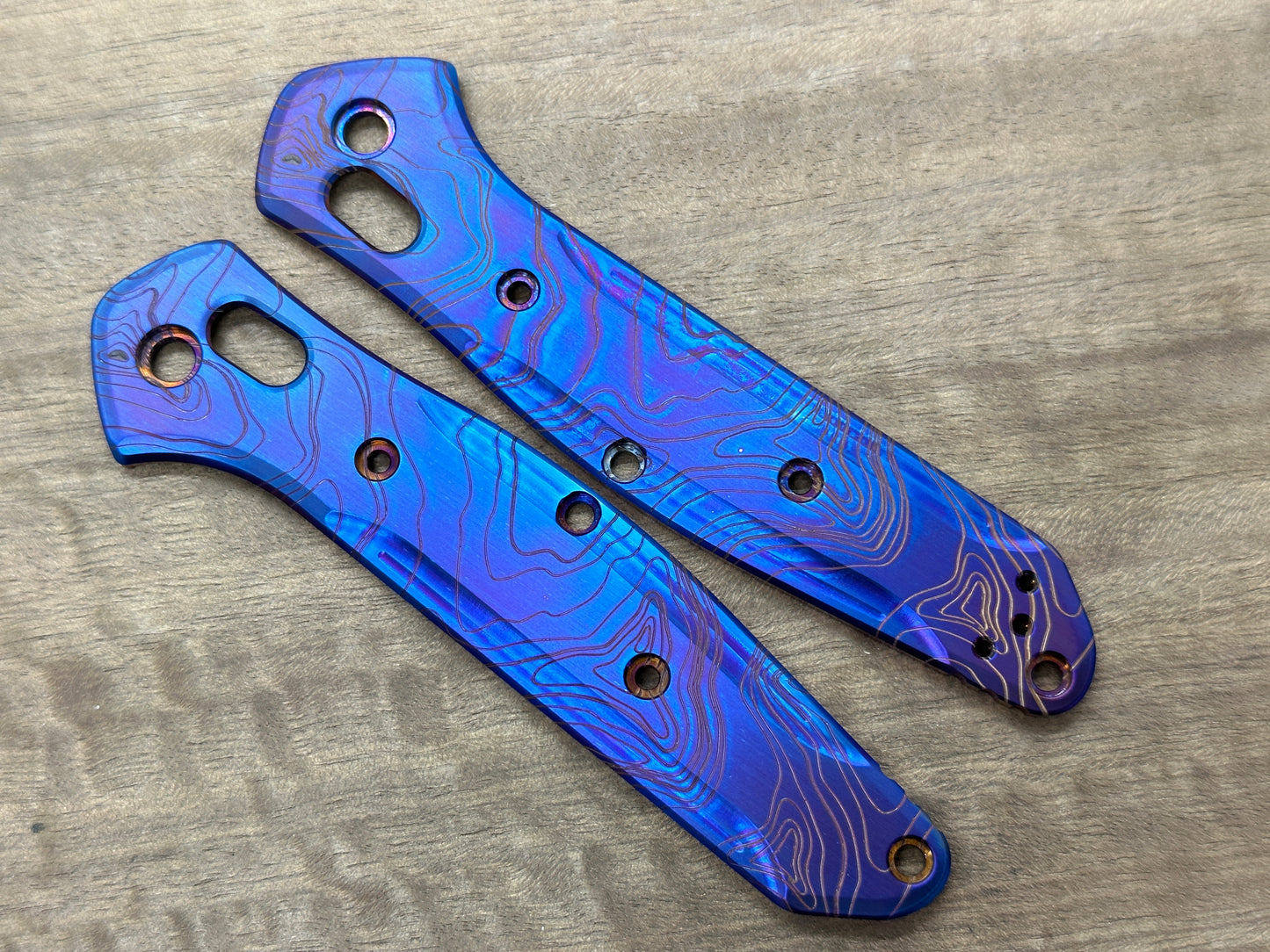 Flamed TOPO engraved Titanium Scales for Benchmade 940 Osborne