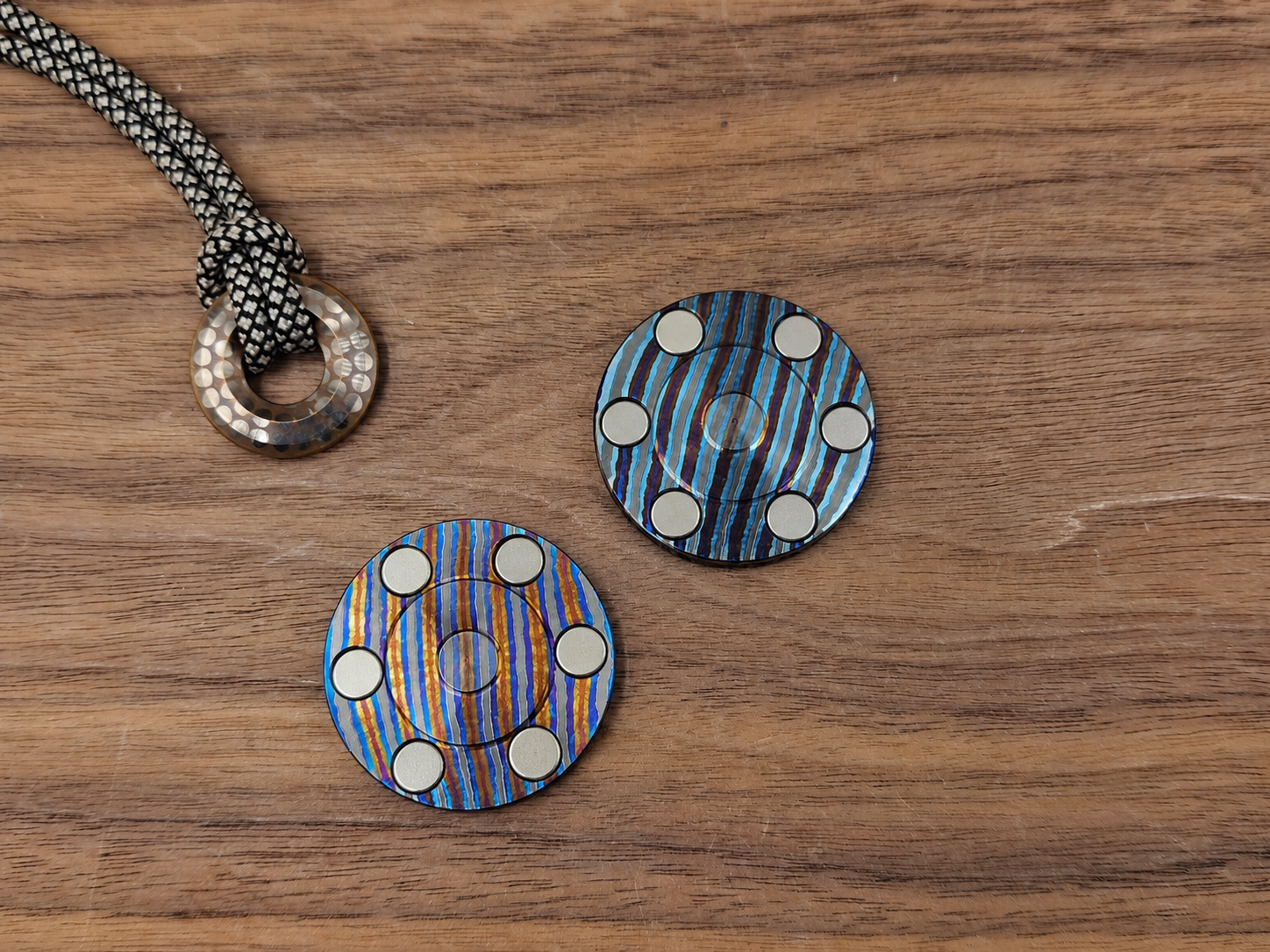 Haptic Coin ZircuTi Twist Clicky