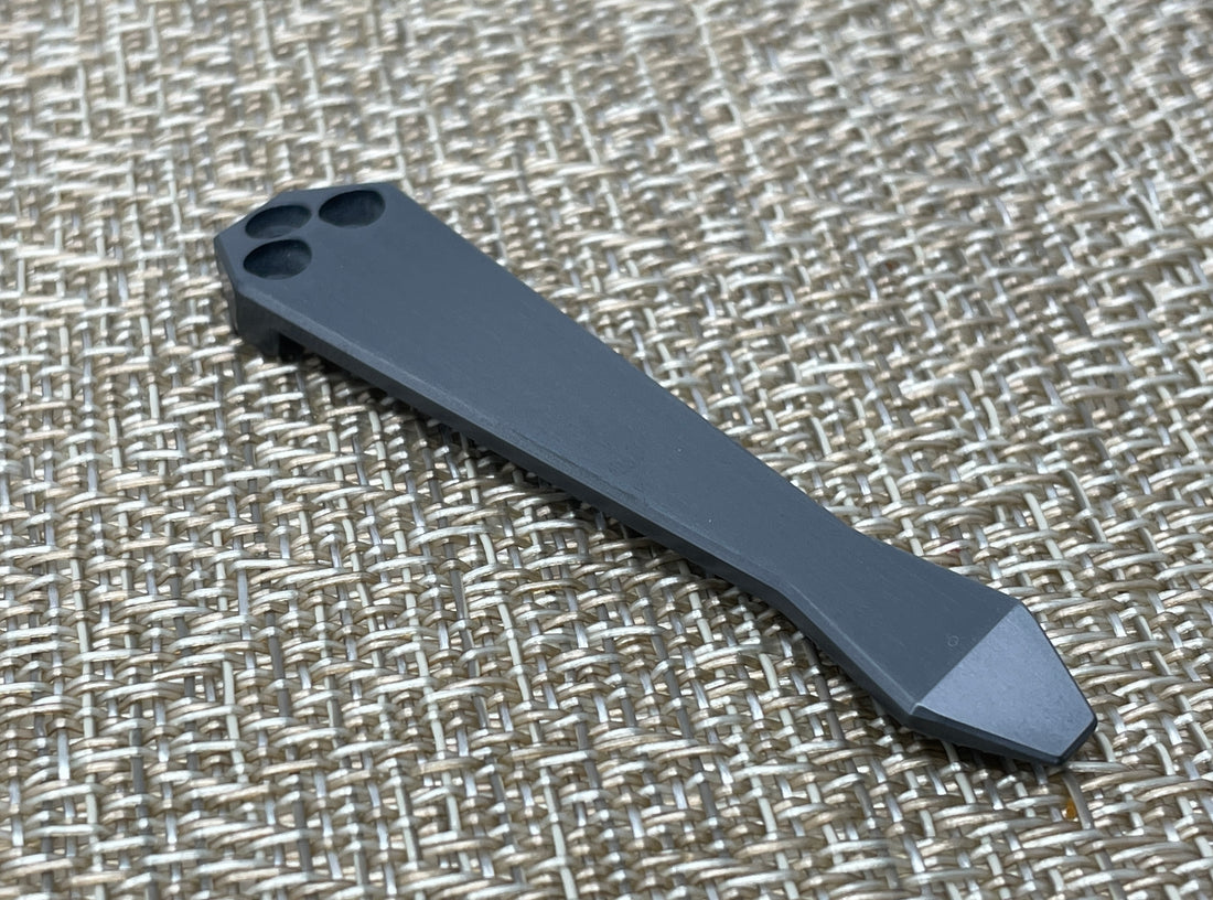 Clip Spyderco Models<br>Zirconium Standard - Diamond Tip