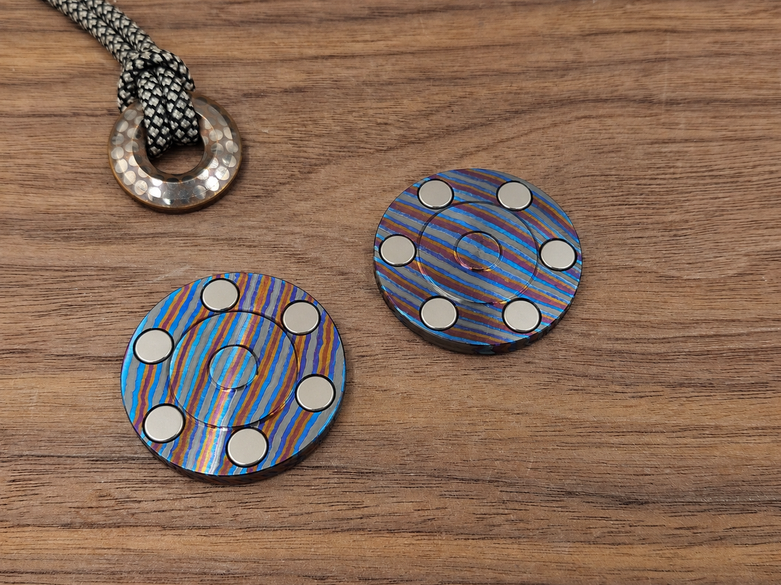 Haptic Coin ZircuTi Twist engraved Clicky