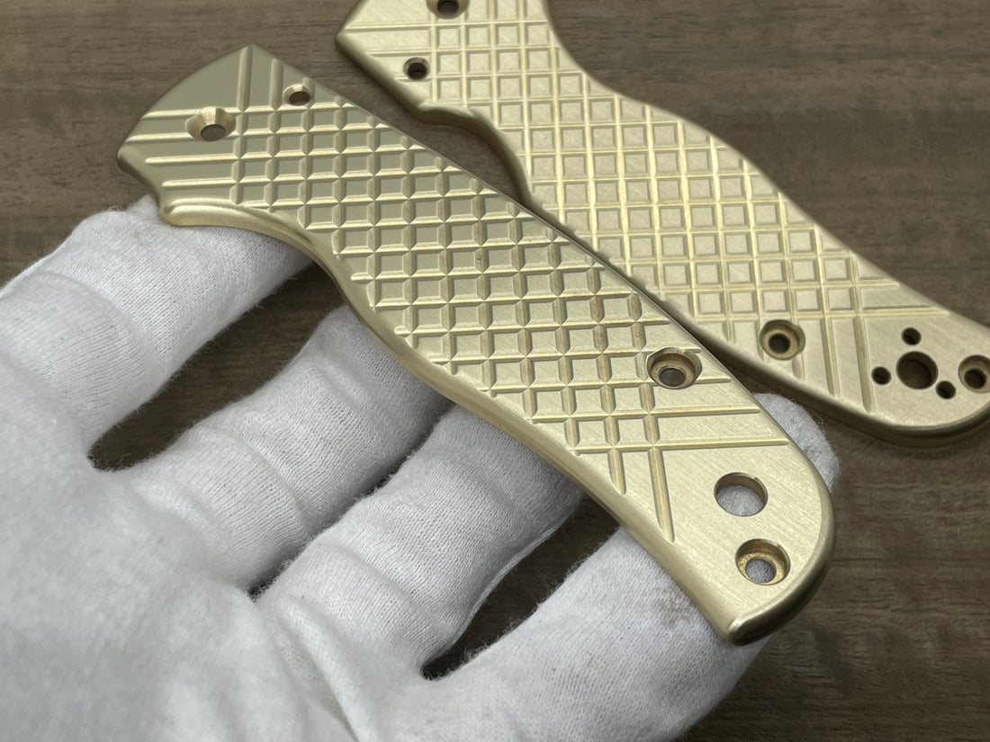 Spyderco Shaman<br>Brass Frag