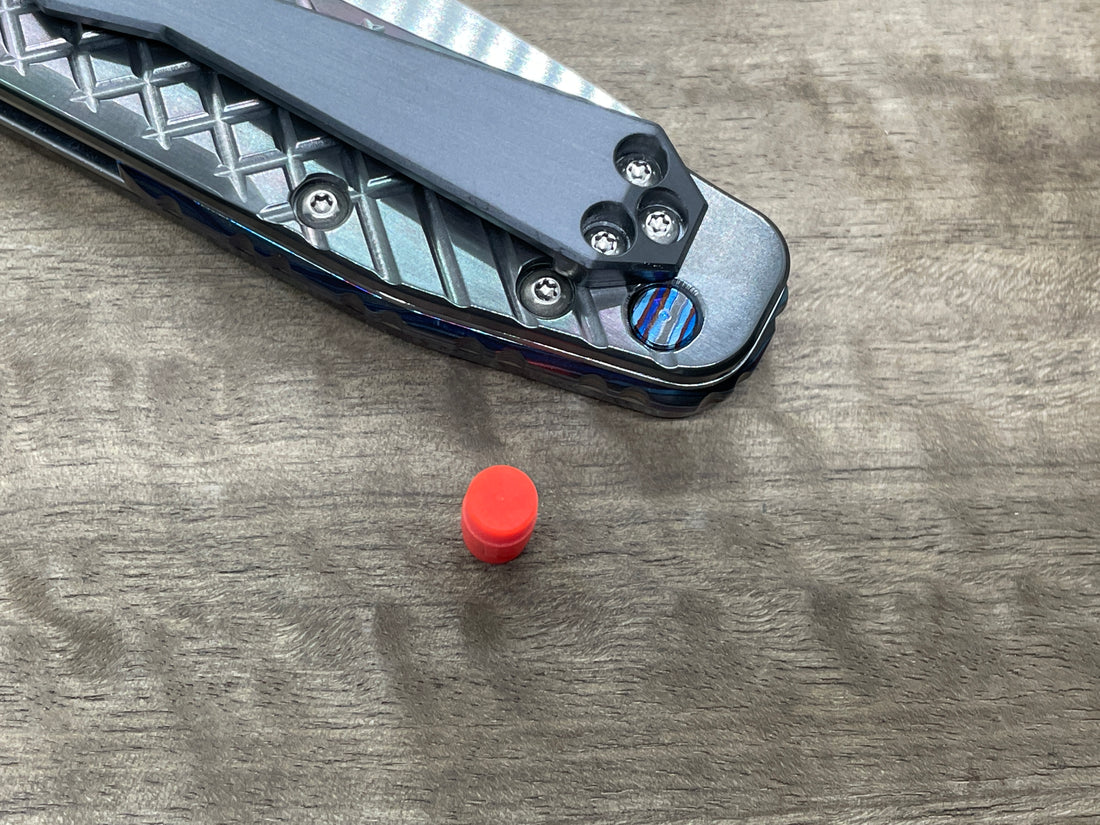 TurboGlow lanyard hole stopper for Spyderco SMOCK