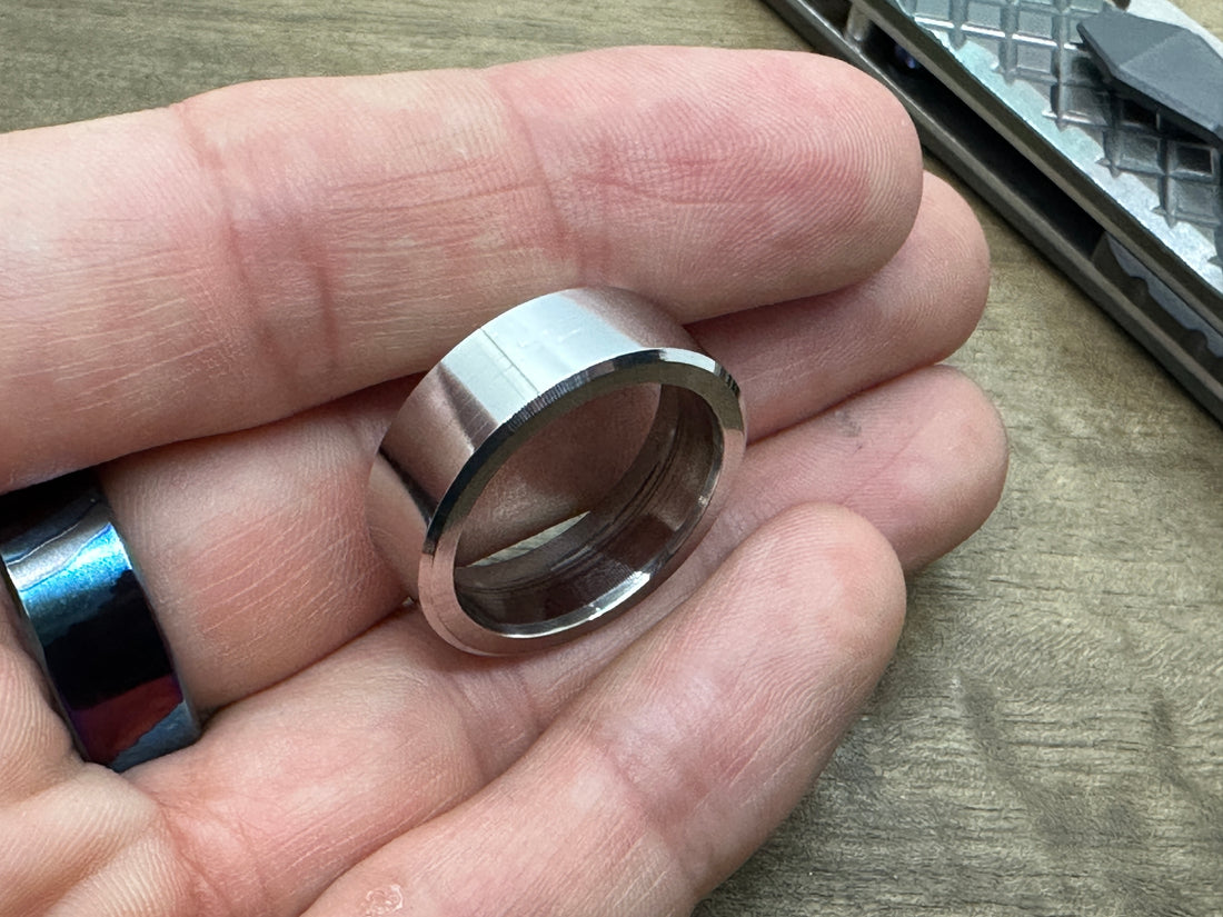 Ring Essential Stainless Steel US size 8-13