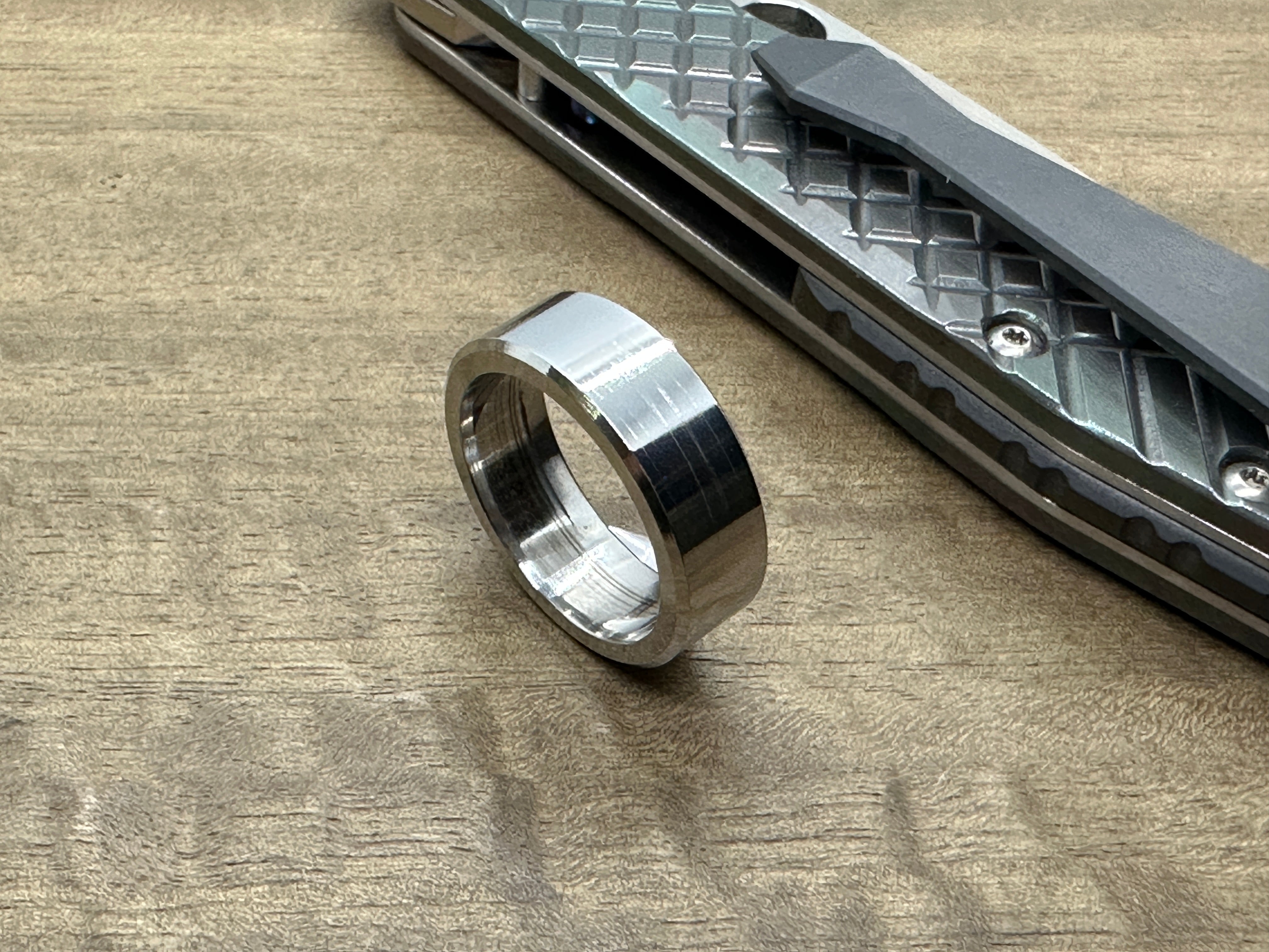 Ring Essential Stainless Steel US size 8-13