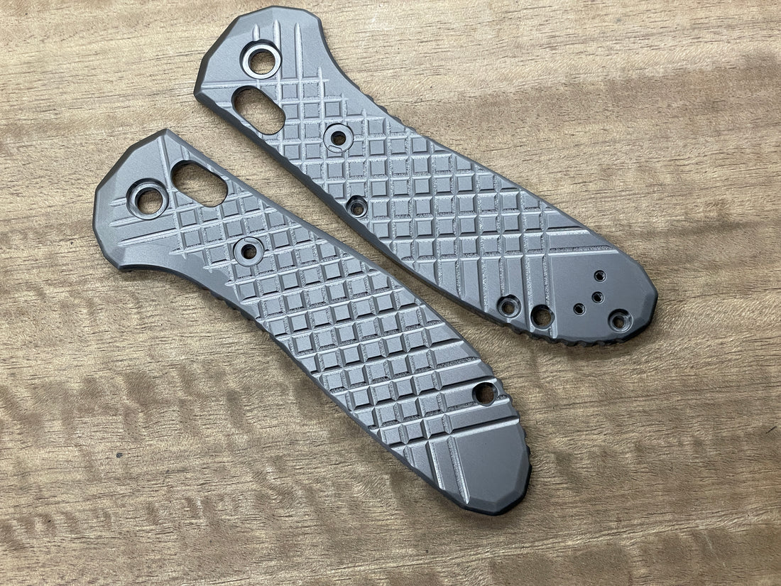 Benchmade Griptilian 550<br>Zirconium Frag