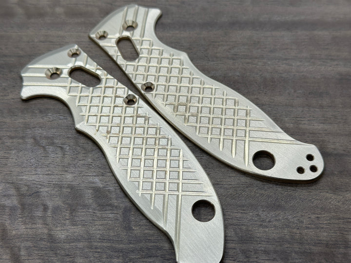 Spyderco Manix 2<br>Brass Frag
