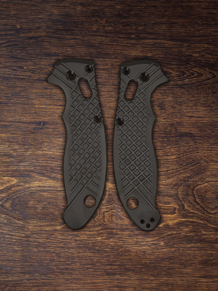 Spyderco Manix 2<br>Zirconium Frag