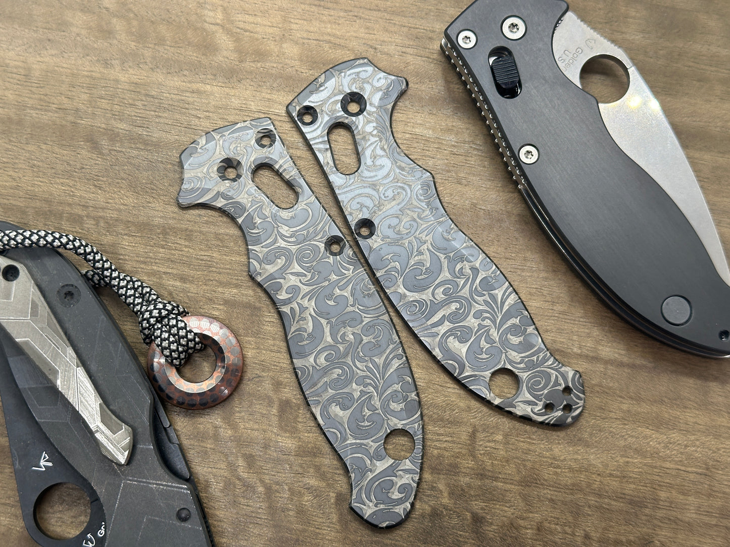 VICTORIA Black Zirconium scales for Spyderco MANIX 2