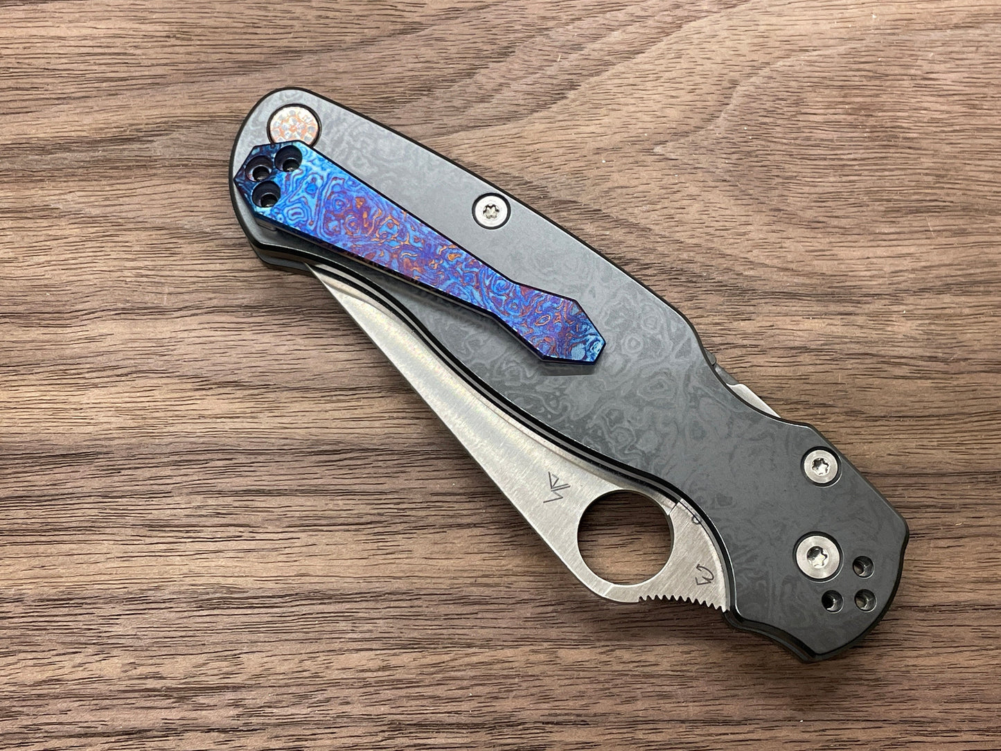 ALIEN heat ano engraved Dmd Titanium CLIP for most Spyderco models