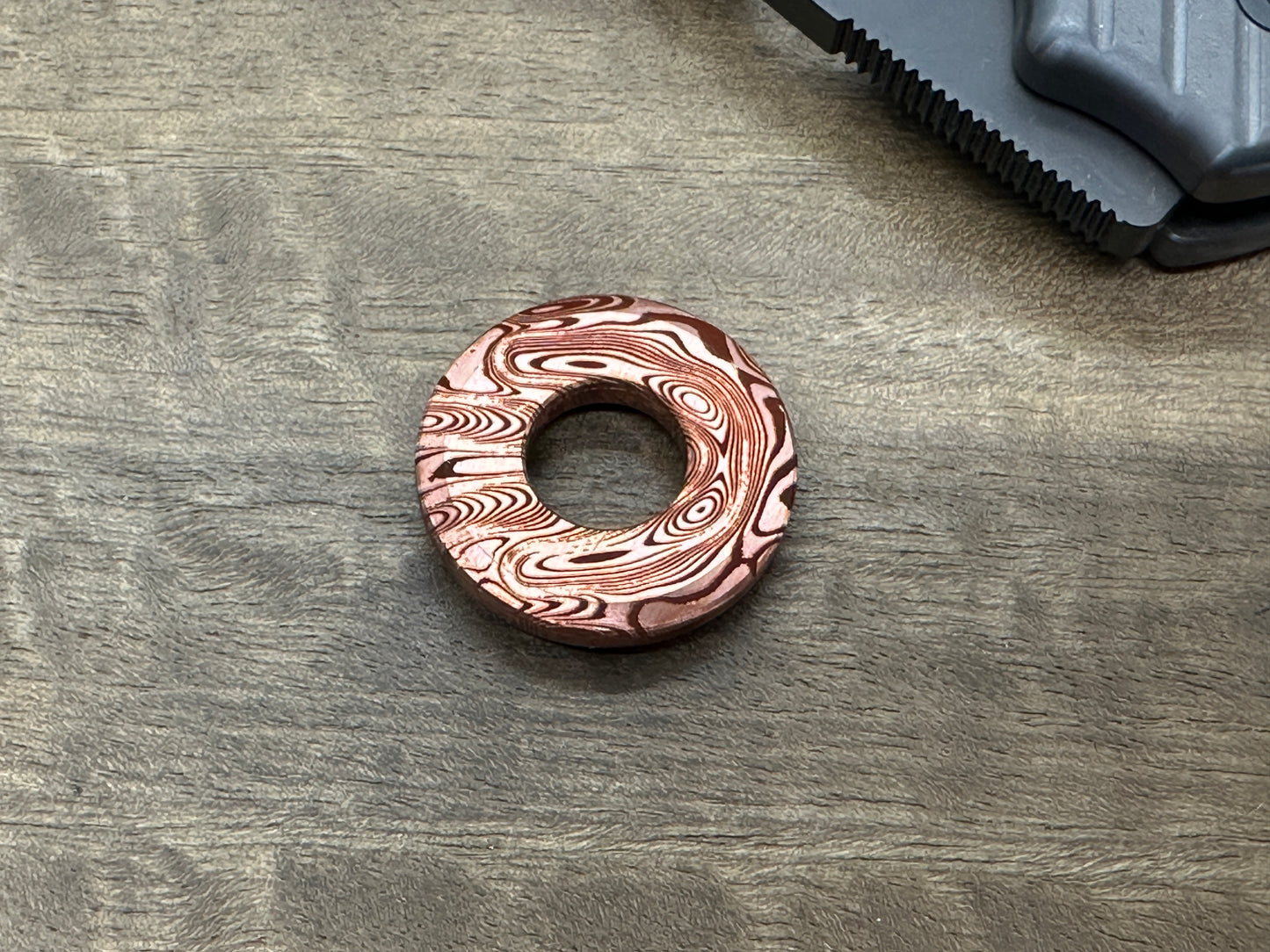 Dama FISH pattern engraved Copper lanyard bead Paracord bead Beard bead