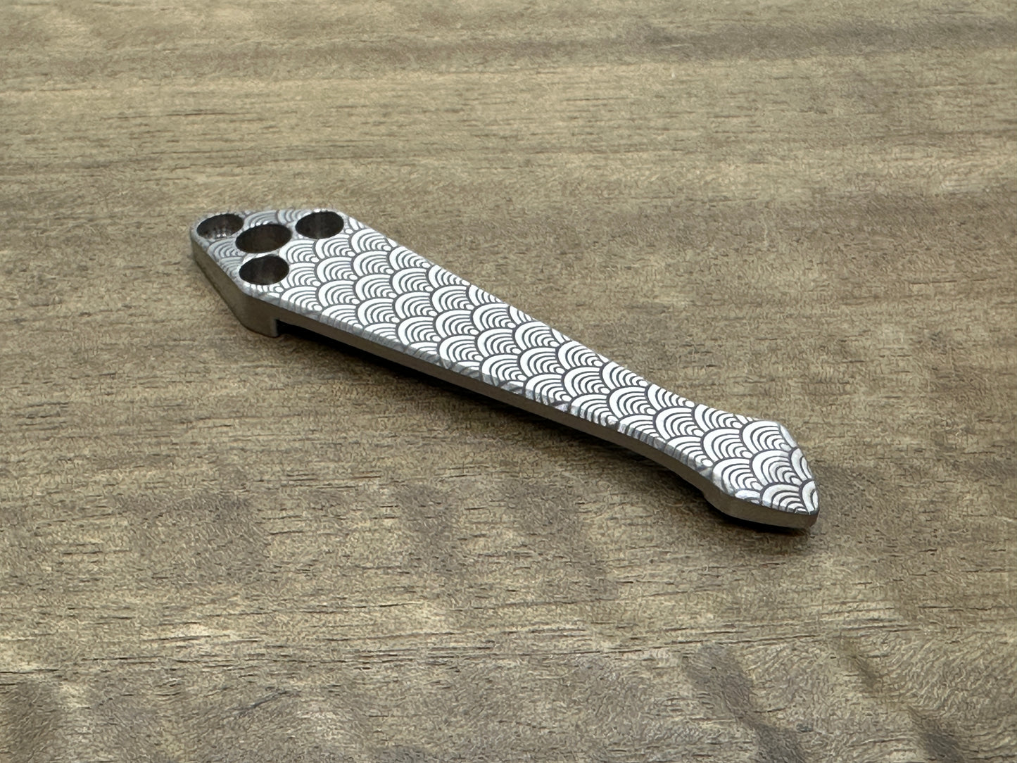 Seigaiha engraved SPIDY Titanium CLIP for SHAMAN Spyderco