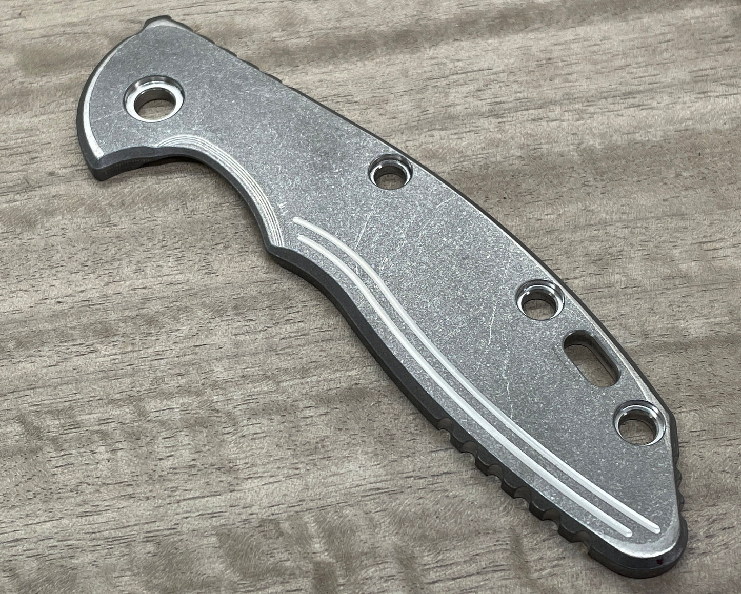 Battleworn Titanium scale for XM-18 3.5 HINDERER