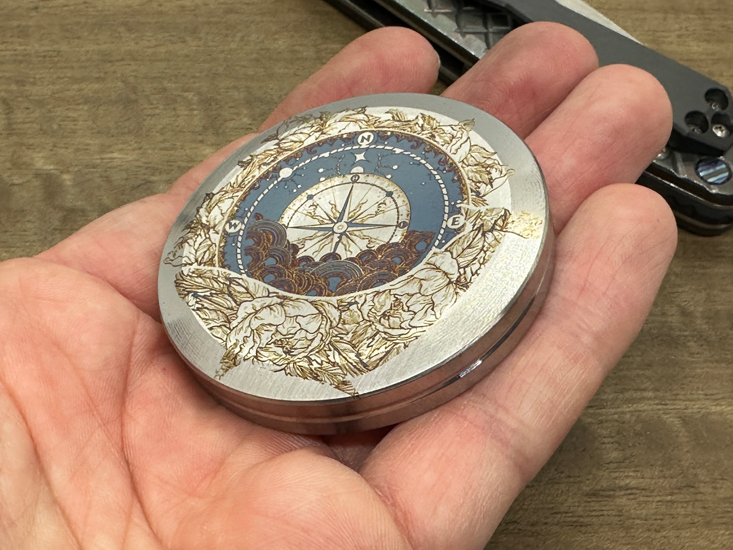 4 sizes COMPASS heat ano engraved Titanium Challenge Coin Worry Coin