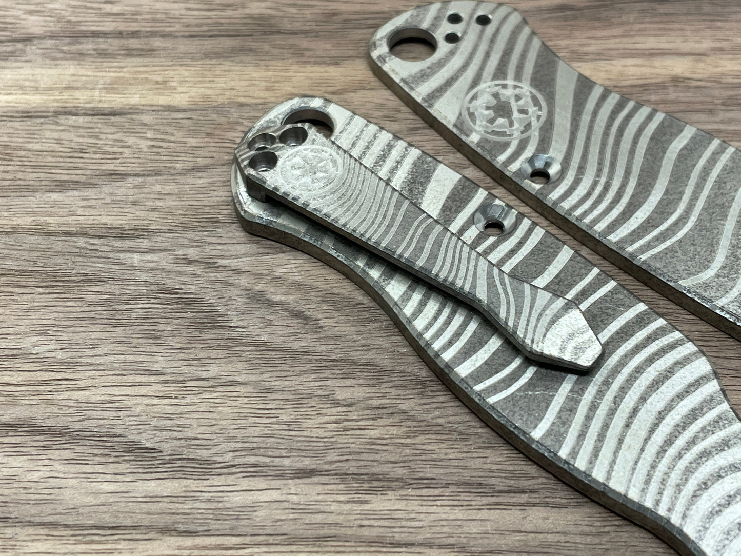 Battleworn BESKAR engraved Dmd Titanium CLIP for most Spyderco models