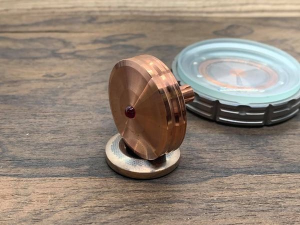 Pure Copper Grooved Spinning Top PERFORMER