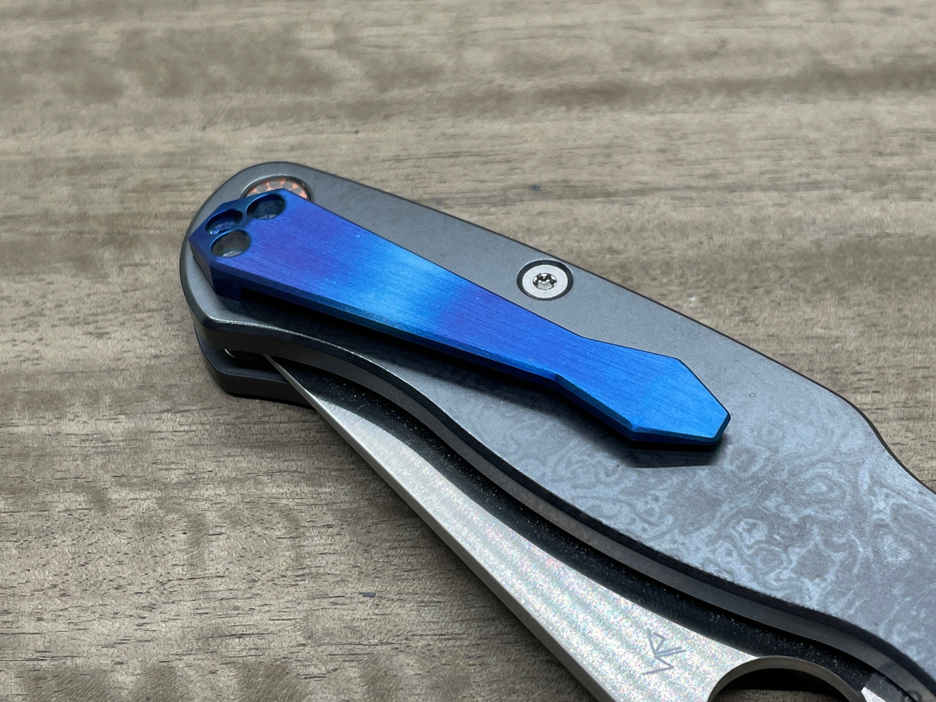 Flamed Dmd Titanium CLIP for most Spyderco models