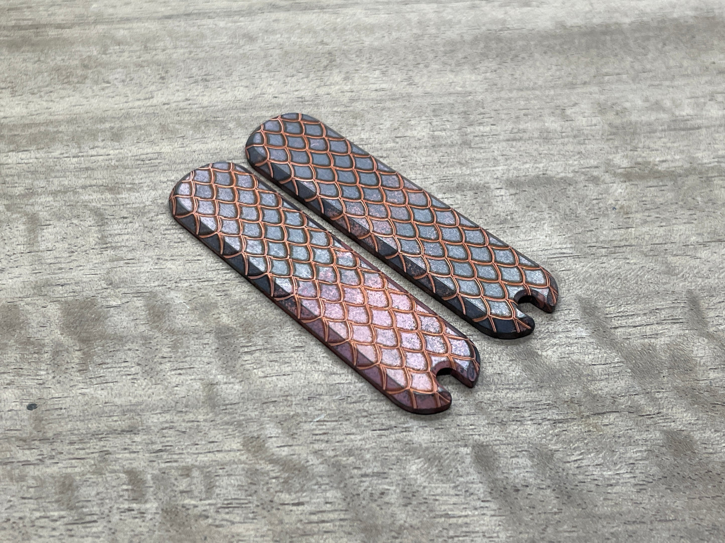 Dark DRAGONSKIN engraved 58mm Copper Scales for Swiss Army SAK