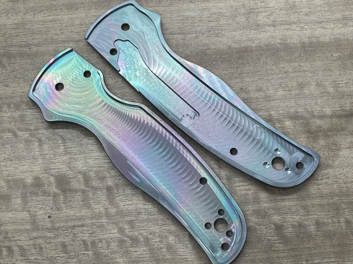 FALCON Oil Slick Zirconium Scales for SHAMAN Spyderco