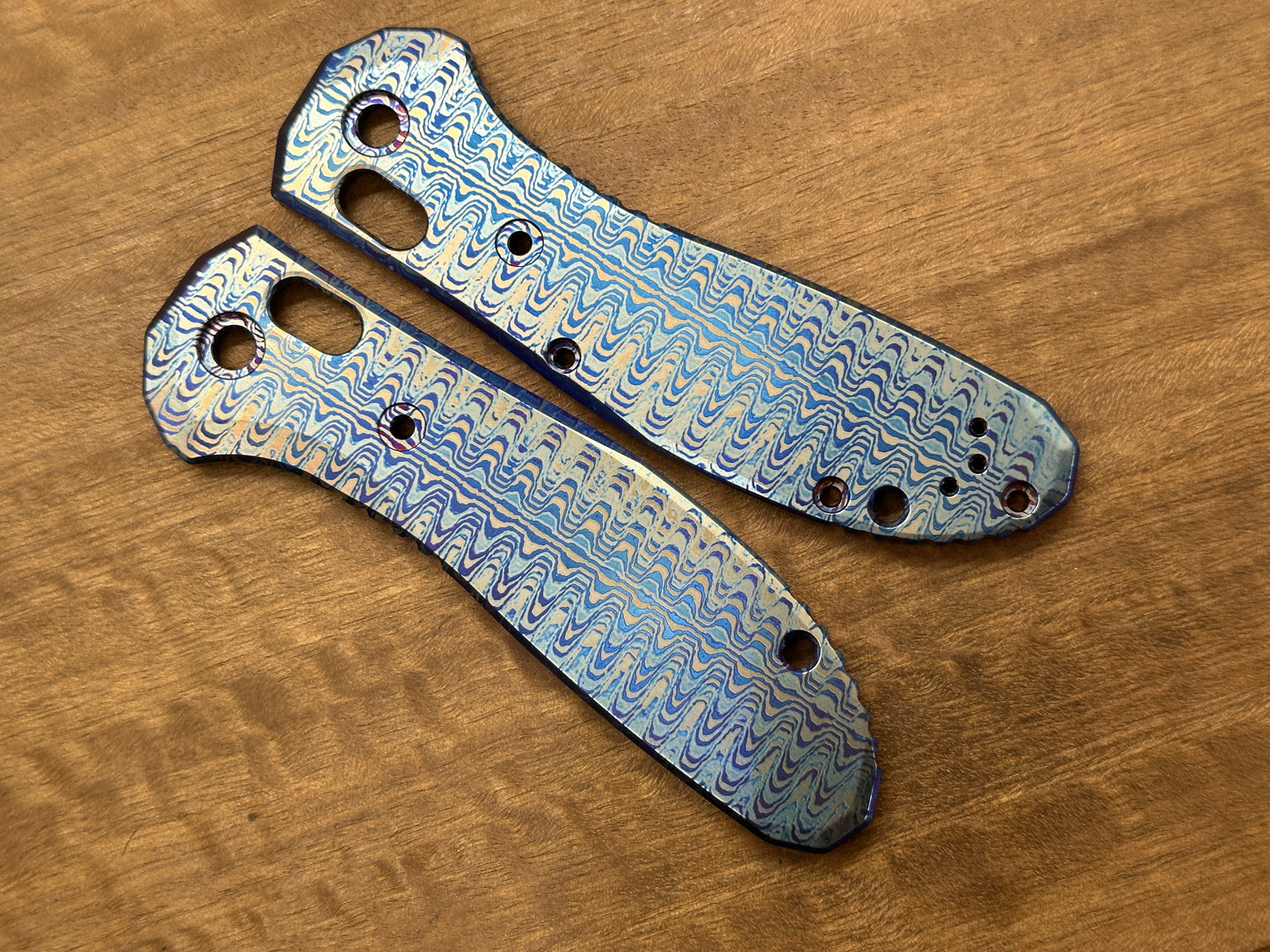 RIPPLE Flamed Titanium Scales for Benchmade GRIPTILIAN 551 & 550