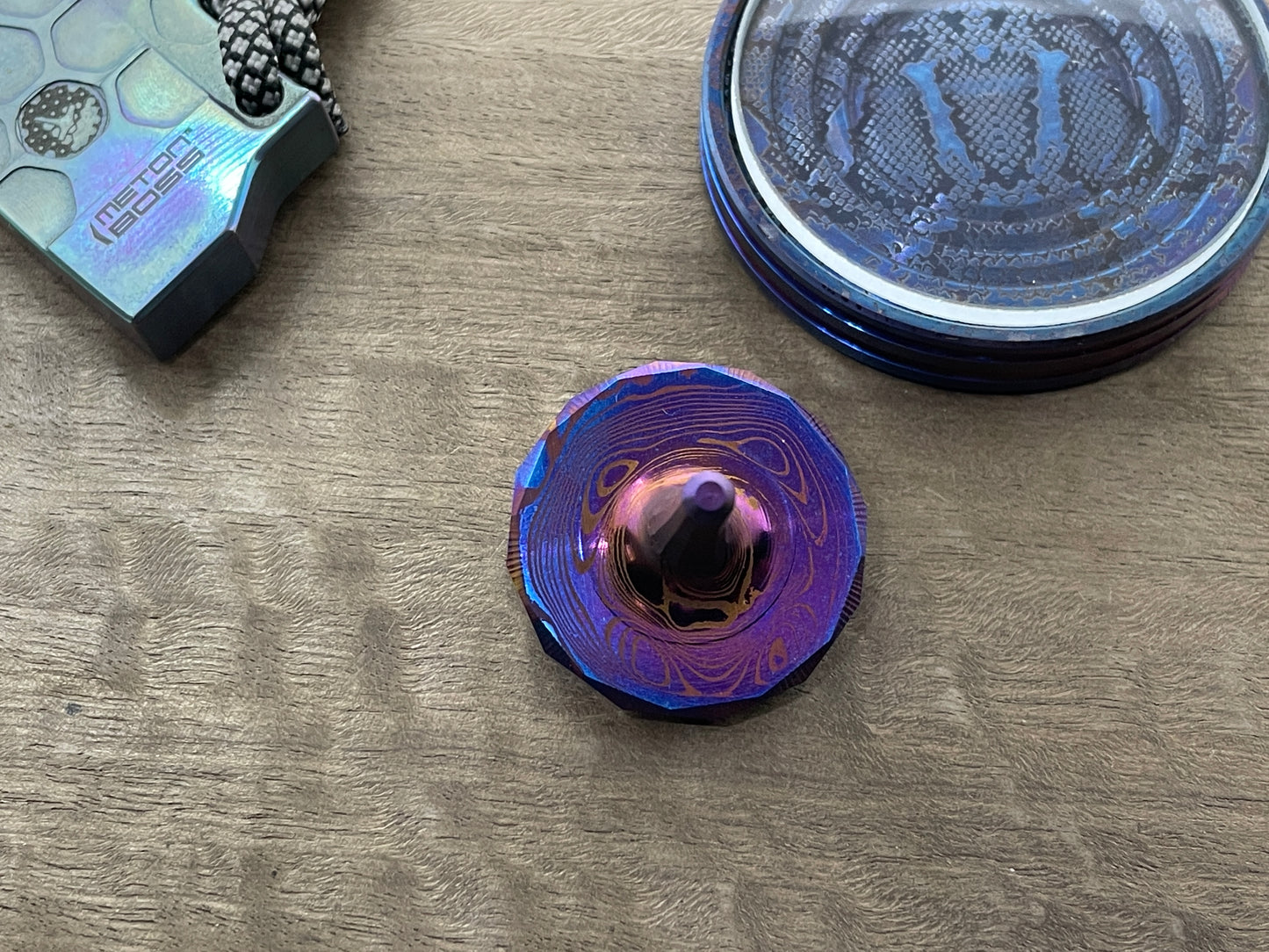 Spinning Top Dama BEAR Flamed Titanium